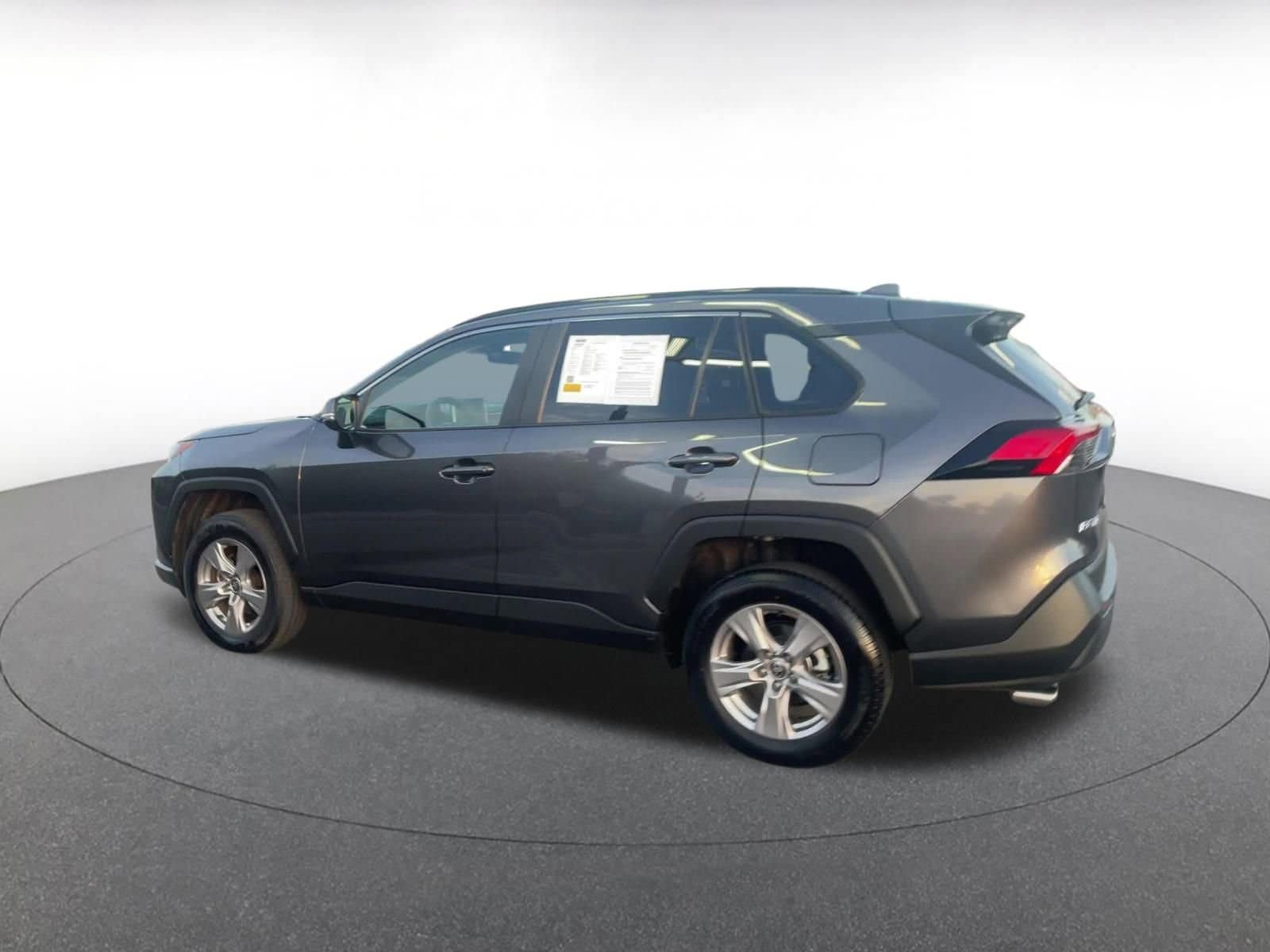 Thumbnail: 2025 Toyota RAV4 - 10