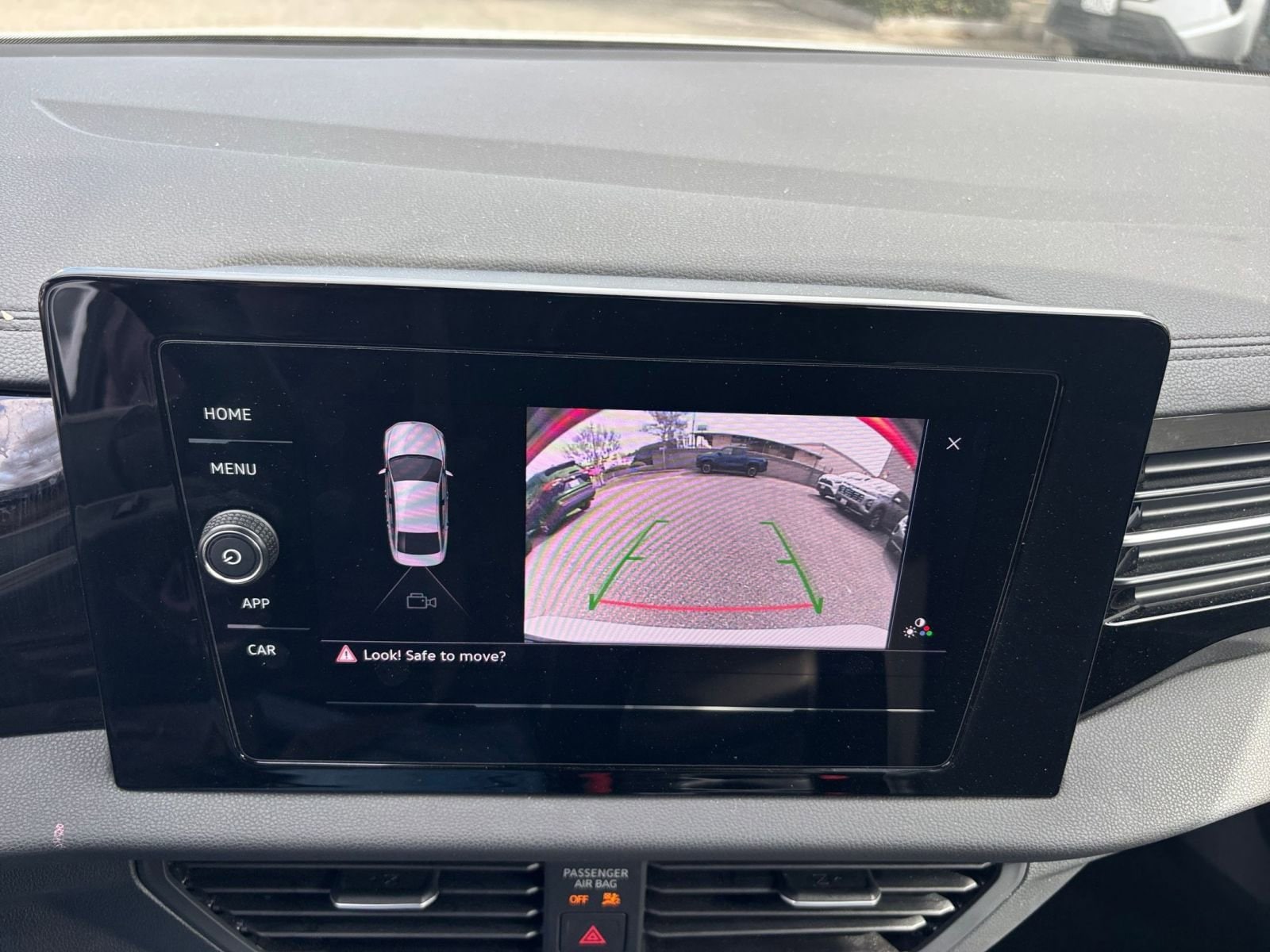 Thumbnail: 2025 Volkswagen Jetta - 25