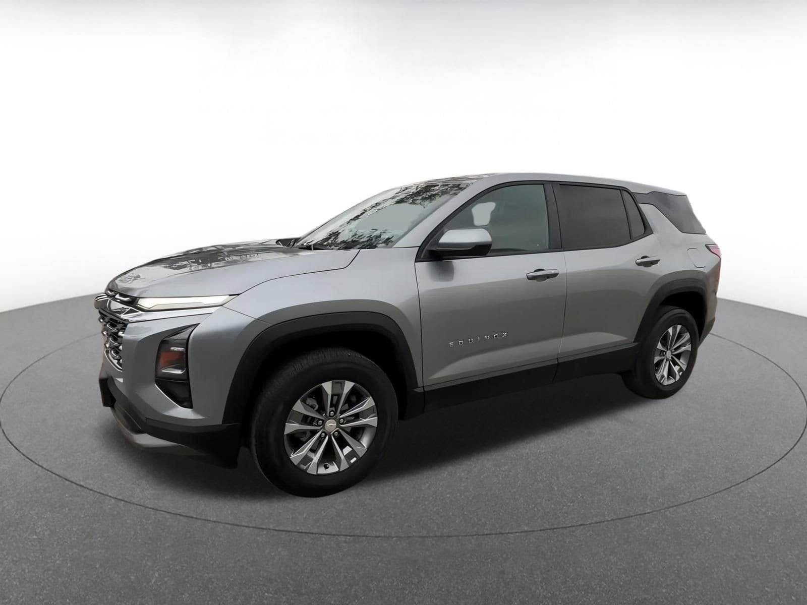 Thumbnail: 2025 Chevrolet Equinox - 8