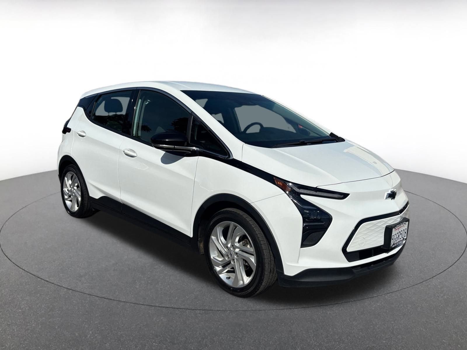Thumbnail: 2023 Chevrolet Bolt EV - 1