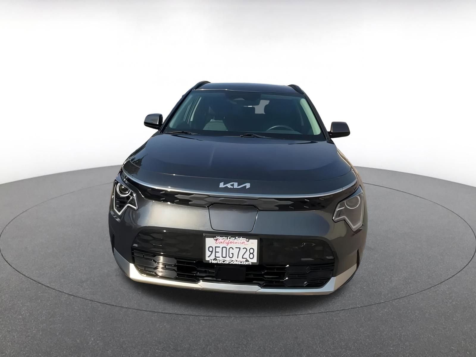 Thumbnail: 2023 Kia Niro - 5