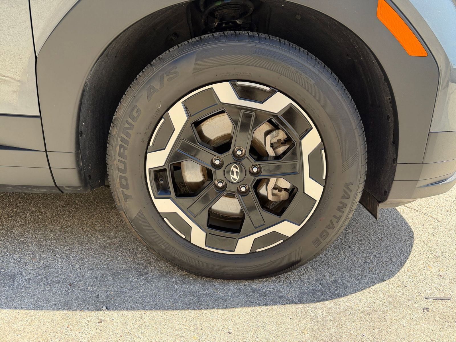 Thumbnail: 2025 Hyundai Santa Fe - 33