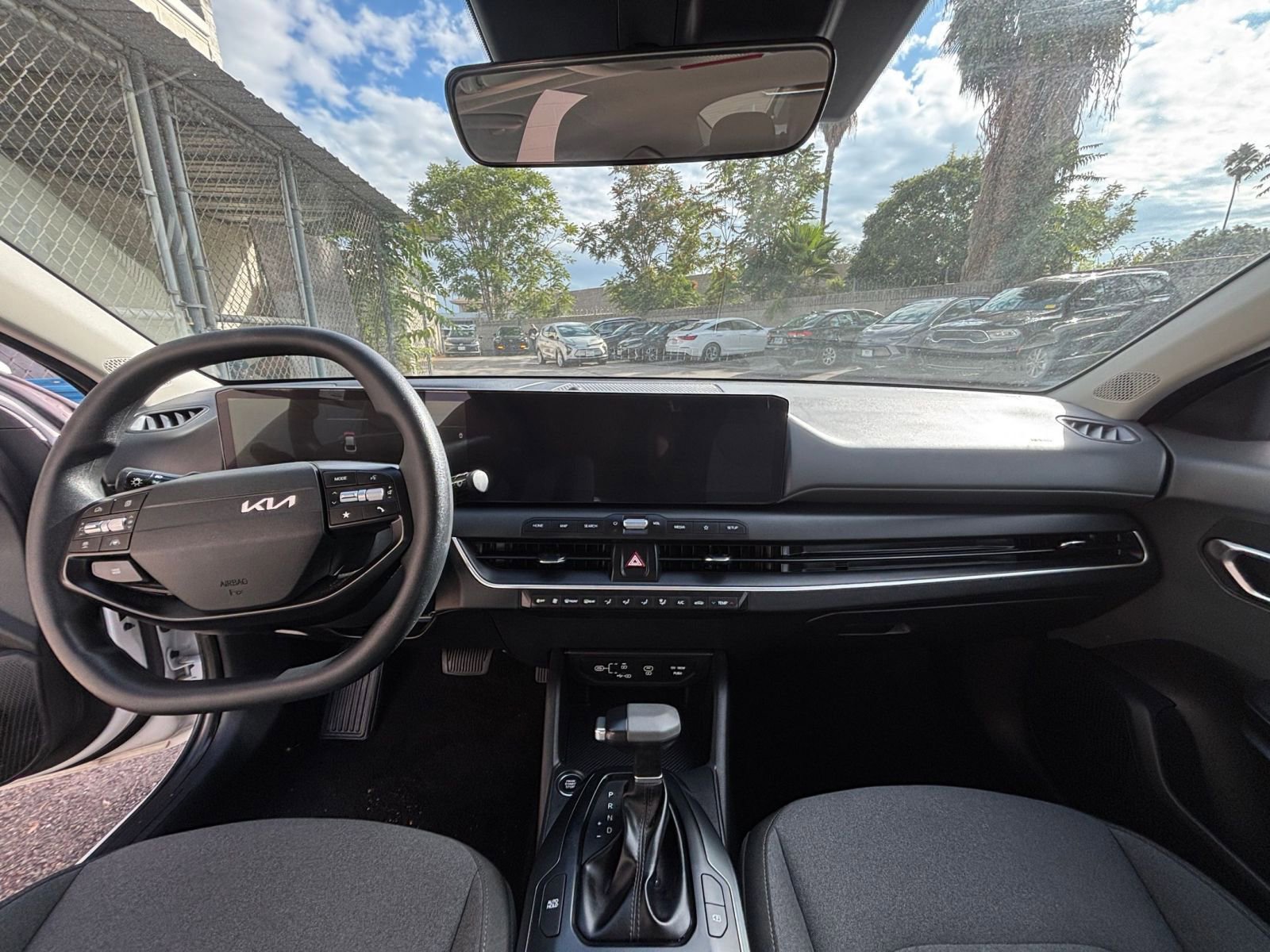 Thumbnail: 2025 Kia K4 - 33