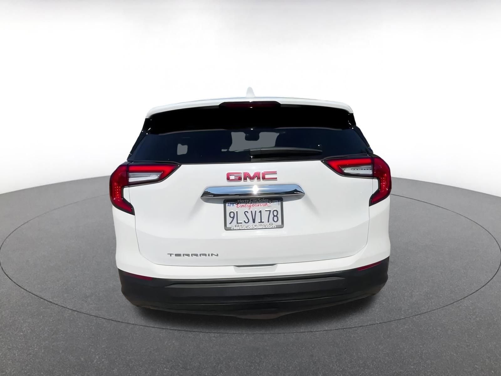 Thumbnail: 2024 GMC Terrain - 12