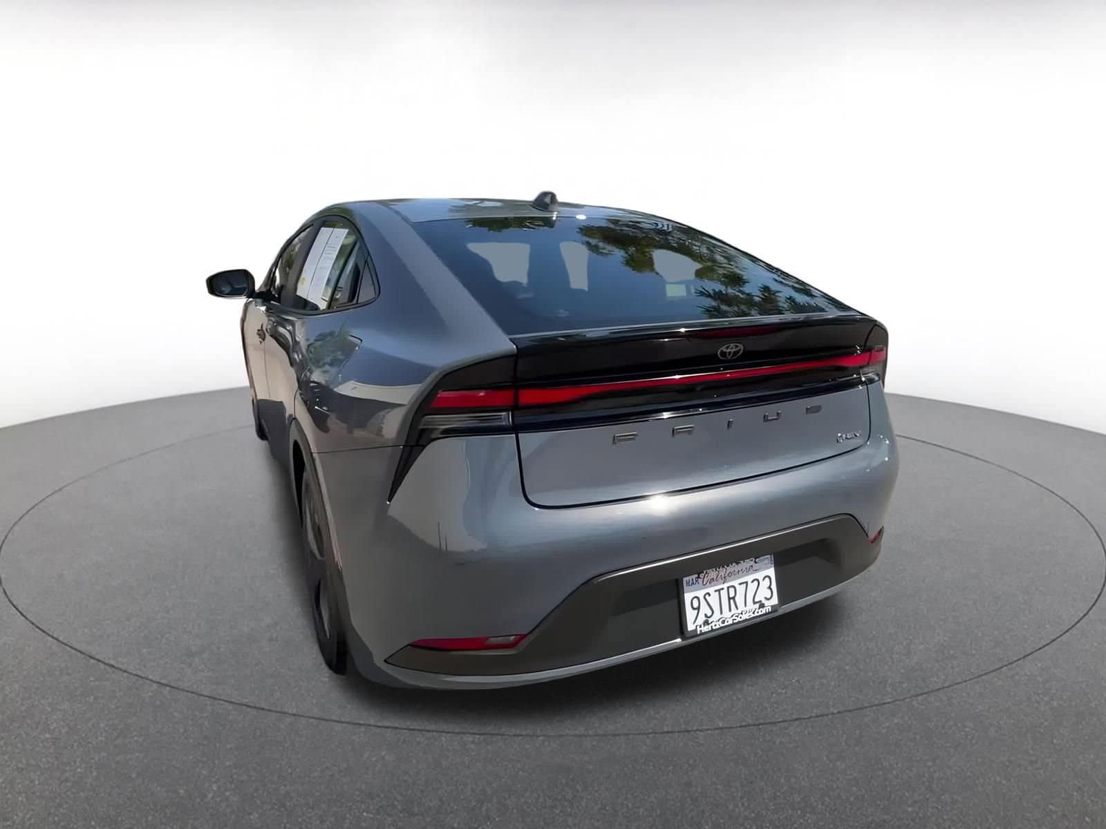 Thumbnail: 2025 Toyota Prius - 11