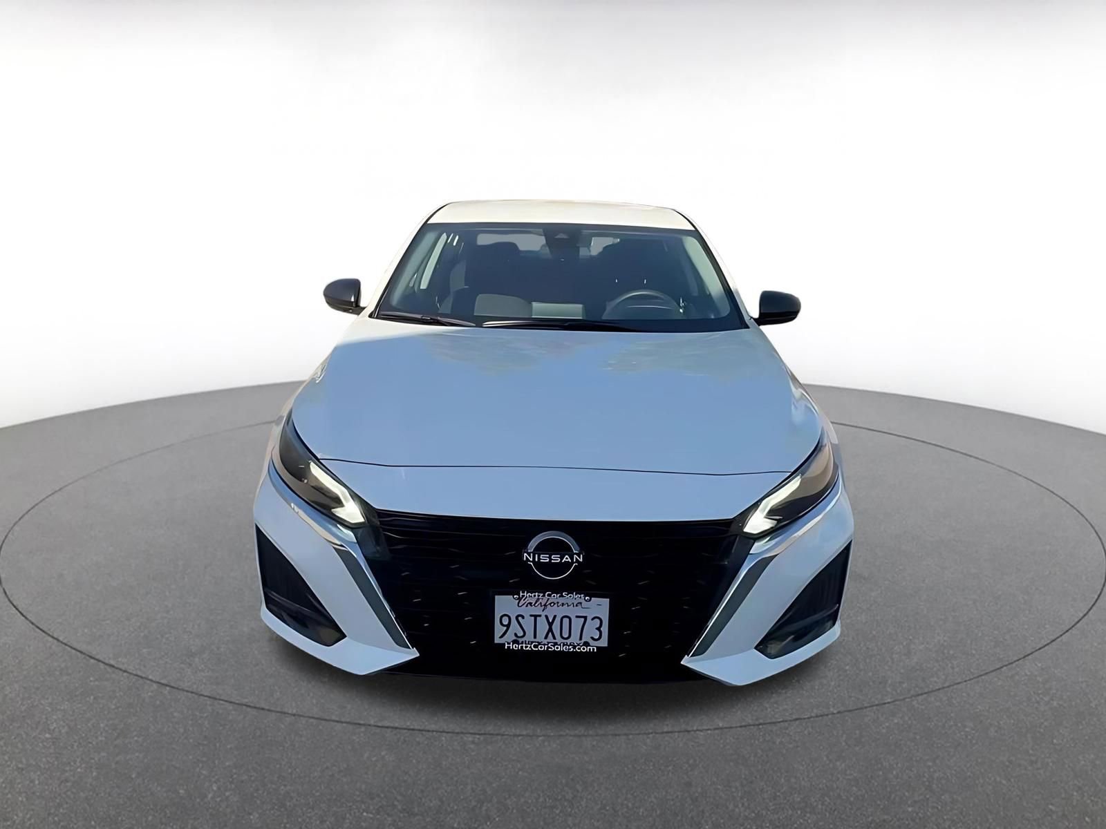 Thumbnail: 2025 Nissan Altima - 4