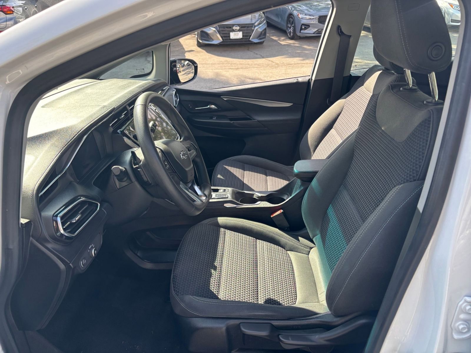 Thumbnail: 2023 Chevrolet Bolt EV - 31