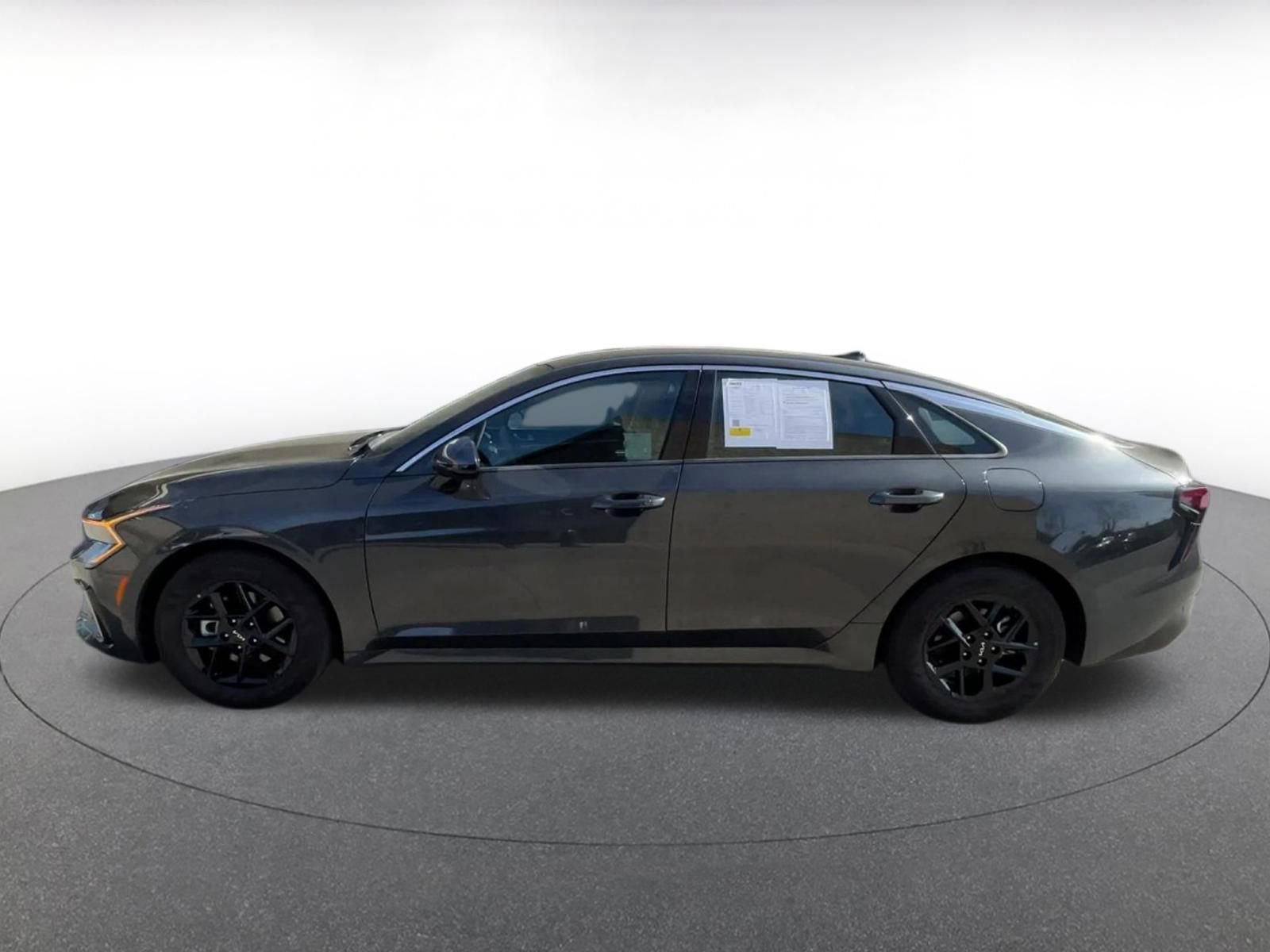 Thumbnail: 2025 Kia K5 - 9