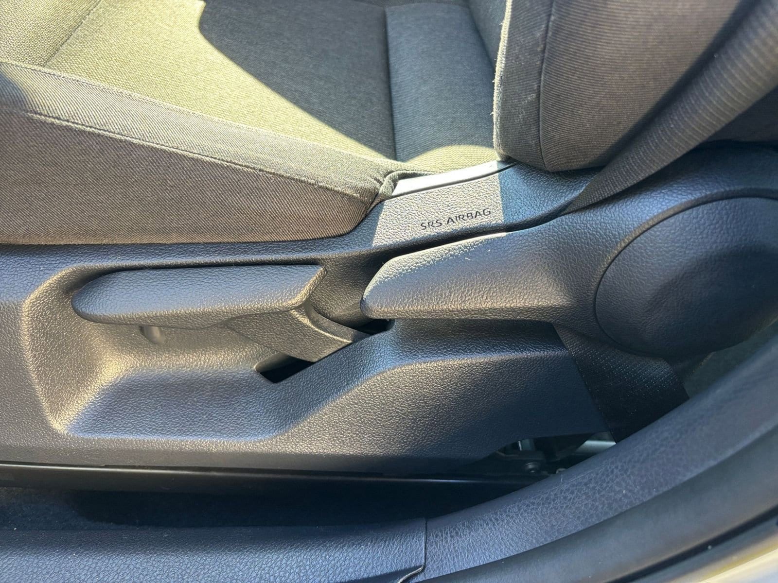 Thumbnail: 2025 Toyota Camry - 23