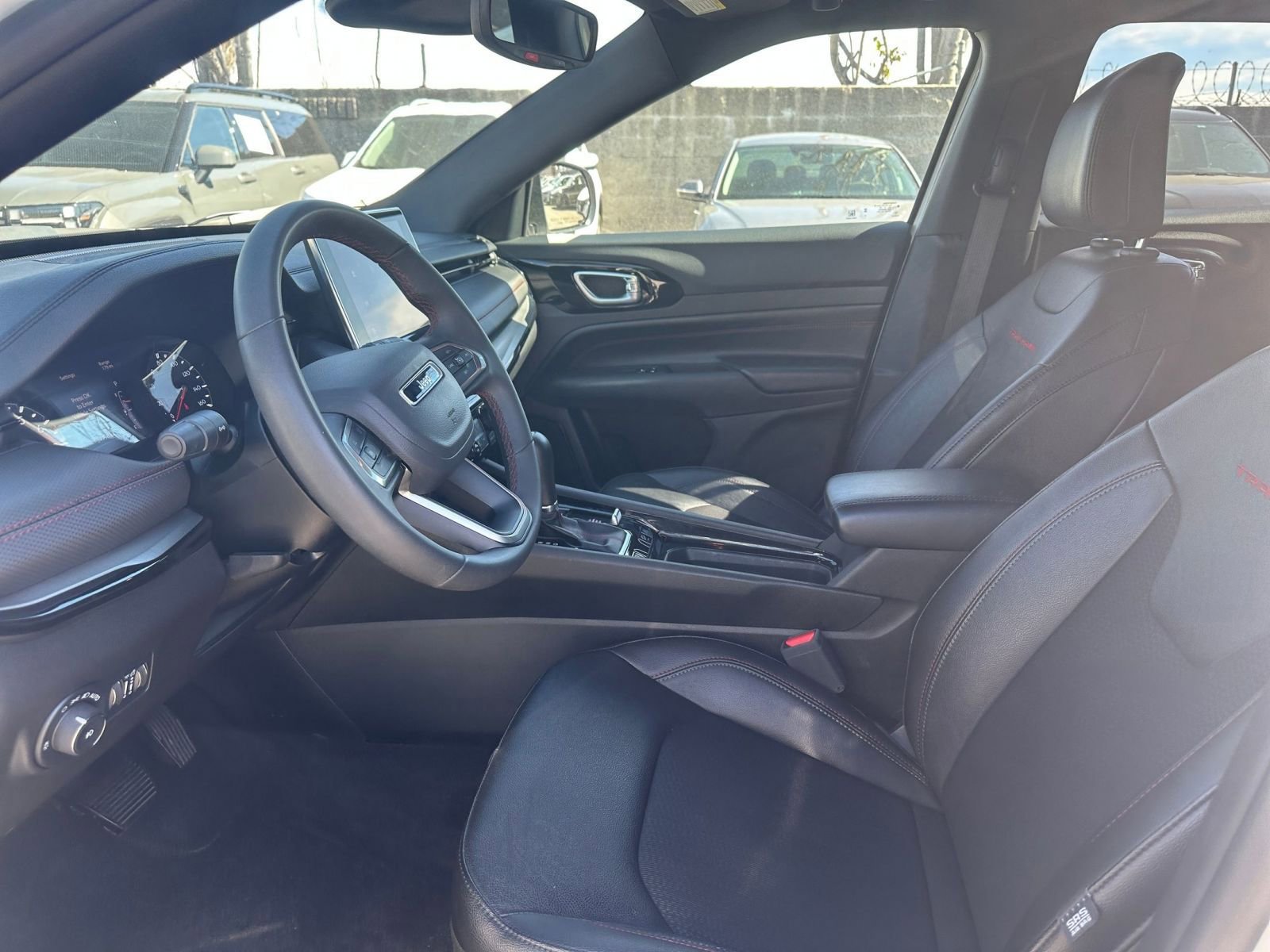 Thumbnail: 2025 Jeep Compass - 25