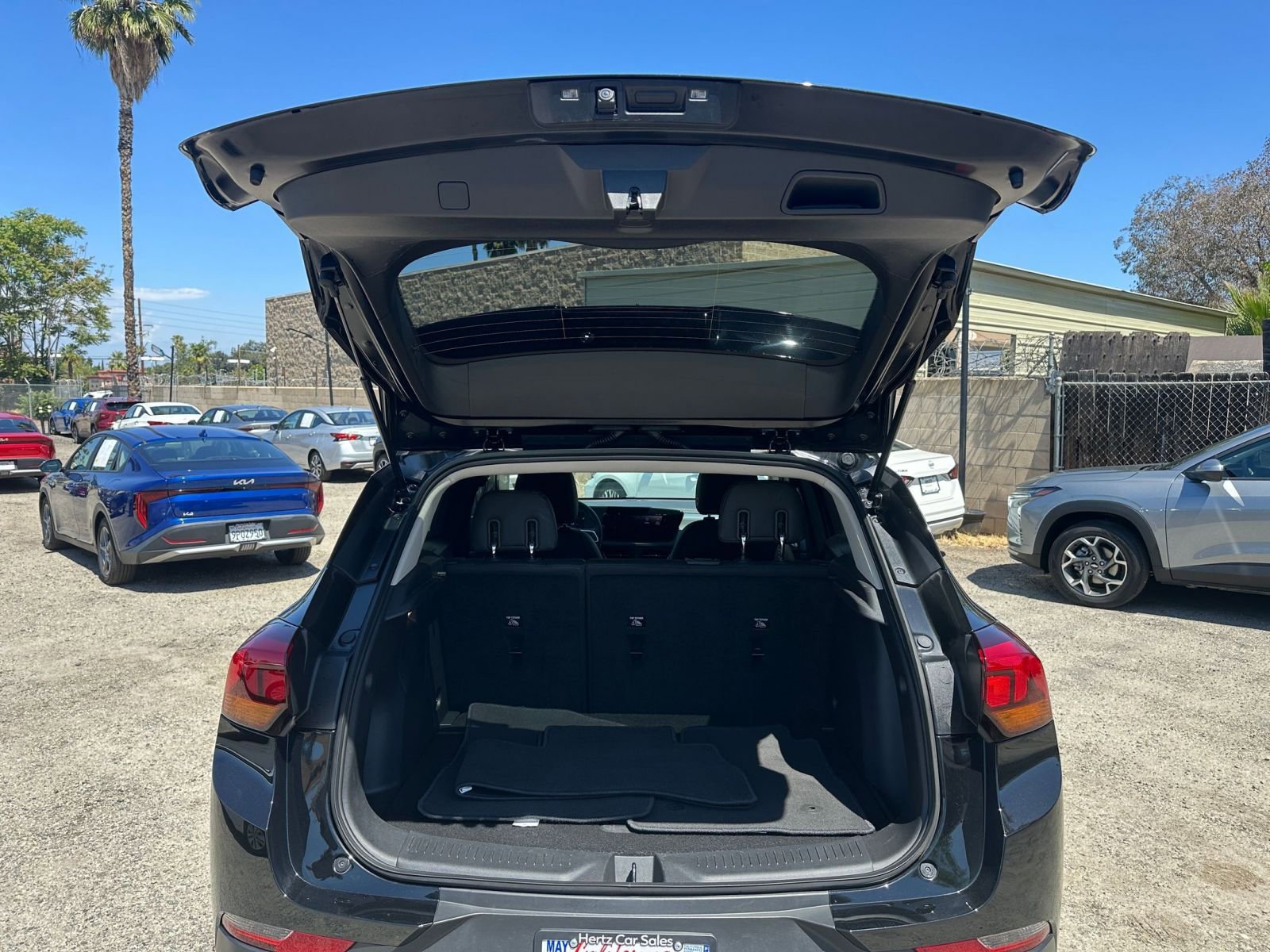 Thumbnail: 2025 Buick Encore GX - 30