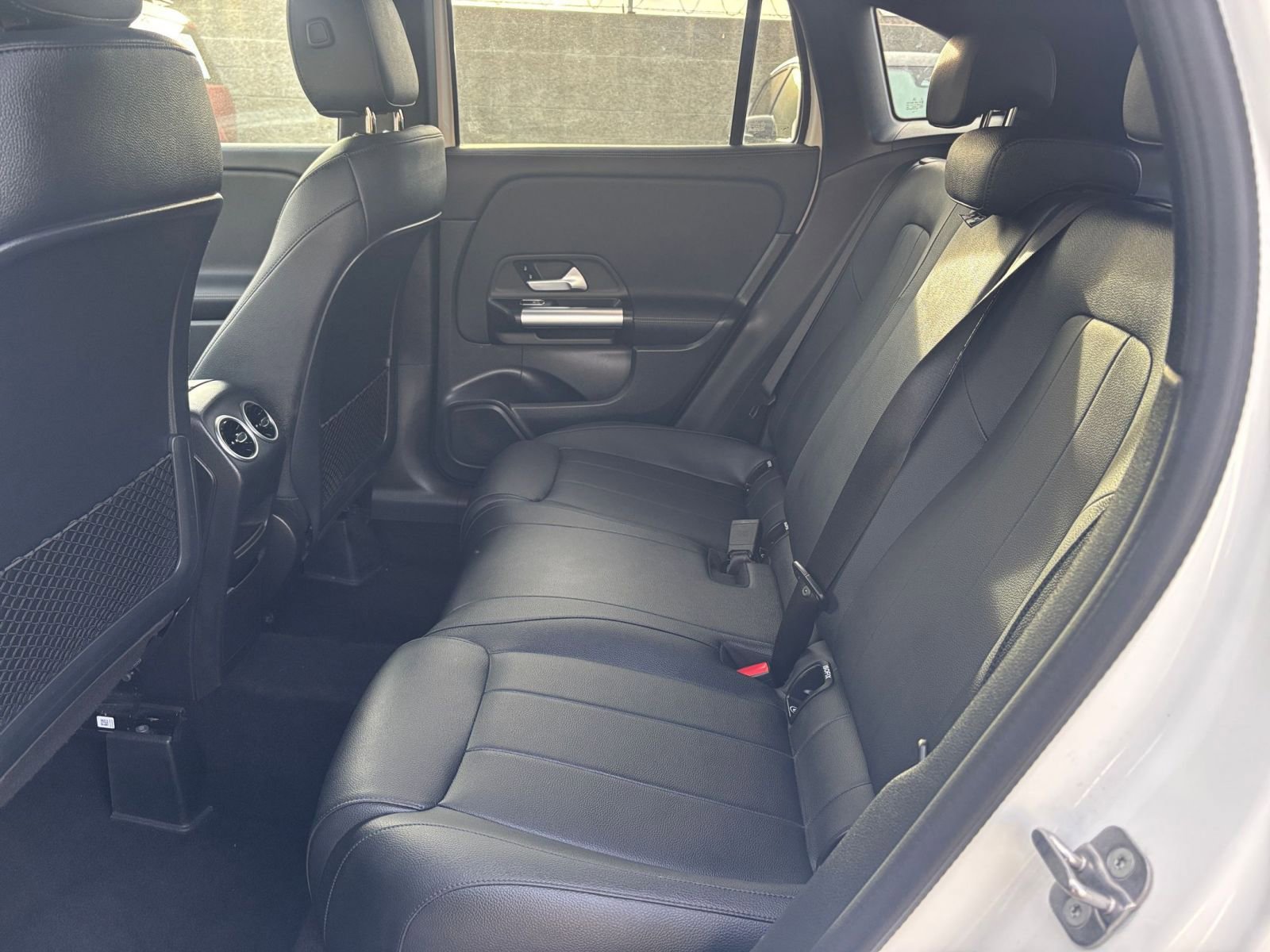 Thumbnail: 2025 Mercedes-Benz GLA - 25