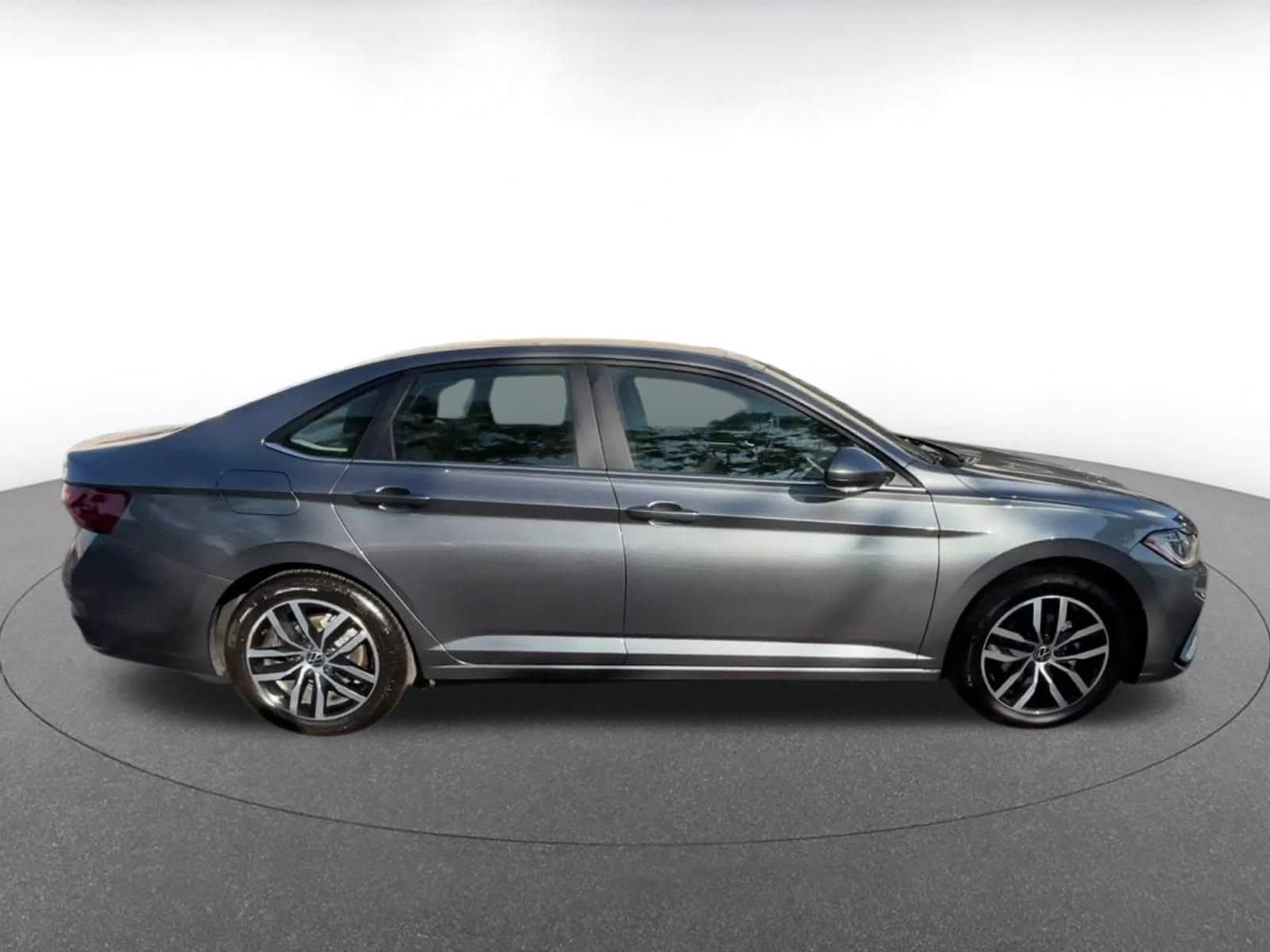 Thumbnail: 2025 Volkswagen Jetta - 24