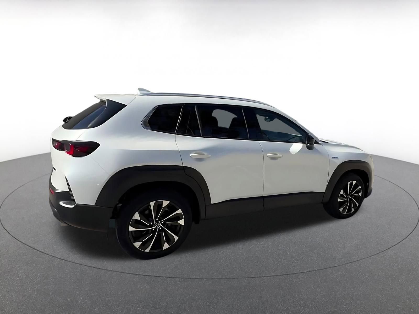 Thumbnail: 2025 Mazda CX-50 - 15