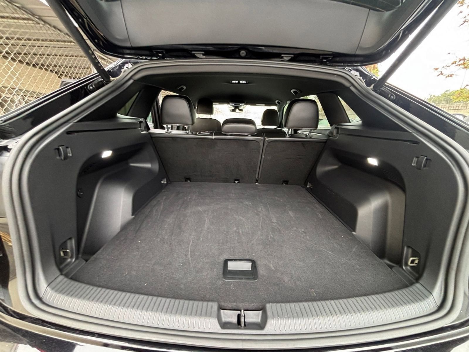 Thumbnail: 2025 Volkswagen Atlas - 31