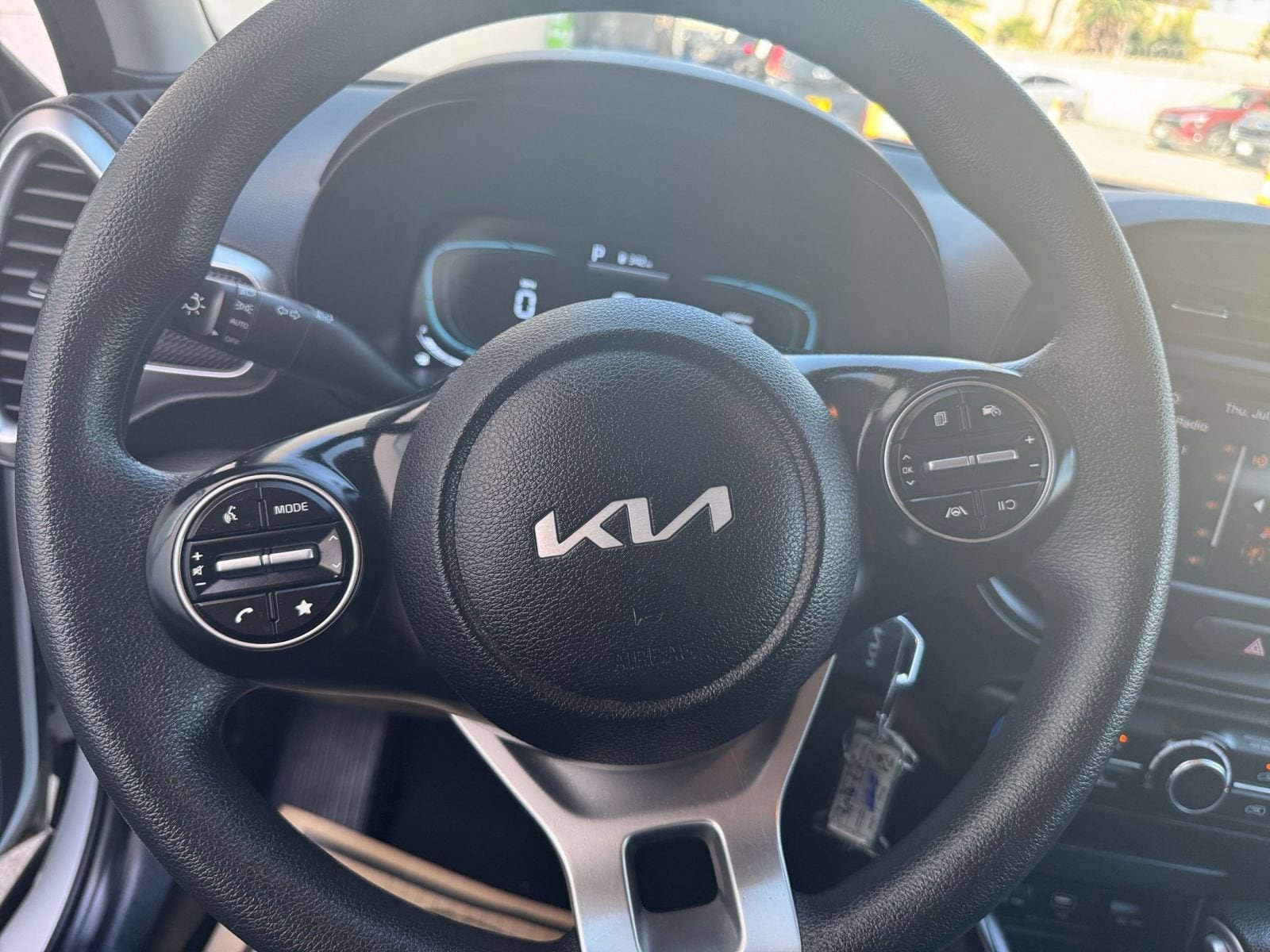 Thumbnail: 2025 Kia Soul - 25