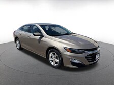 2023 Chevrolet Malibu LT -
                  Riverside, CA