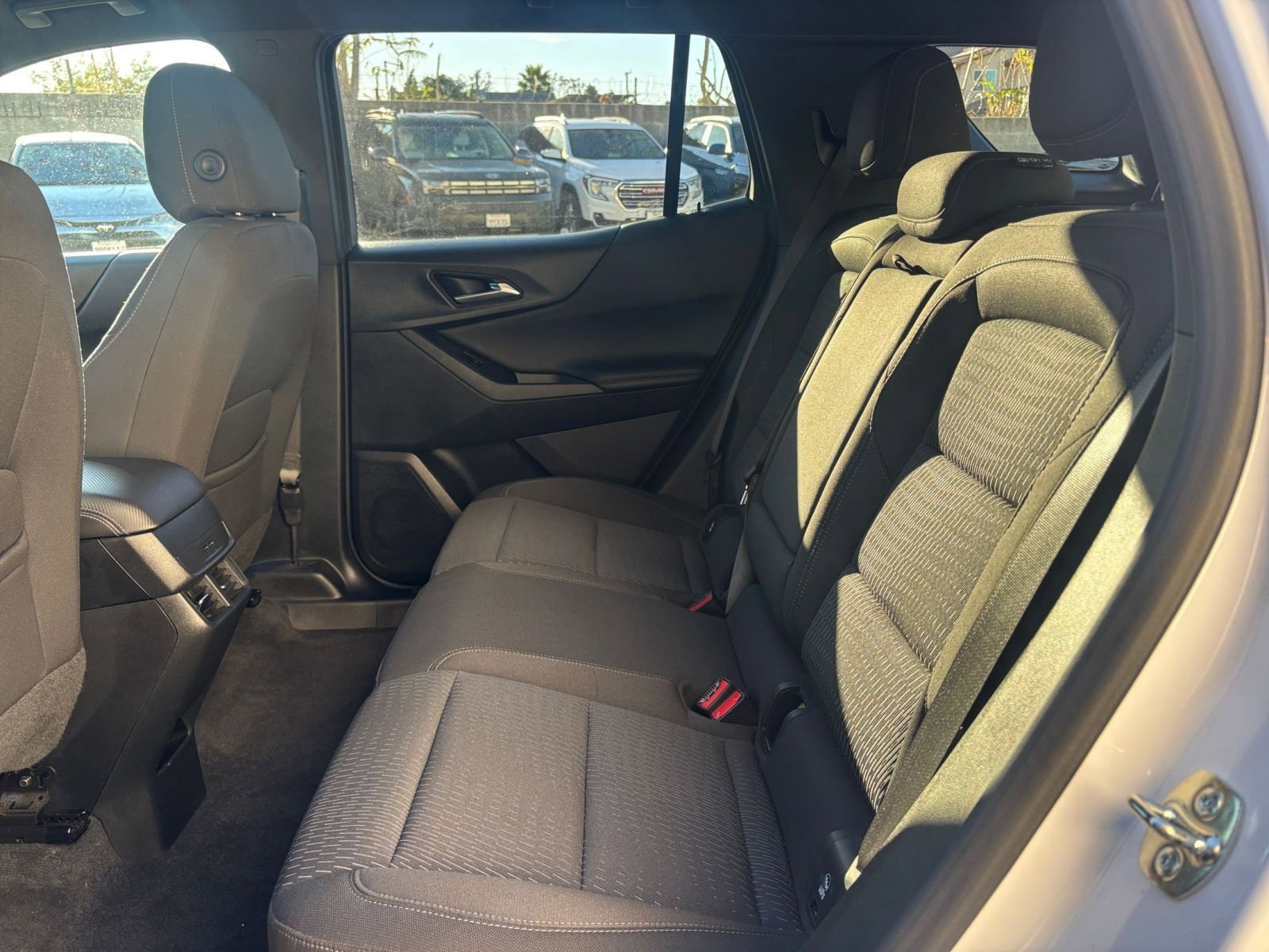 Thumbnail: 2025 Chevrolet Equinox - 25