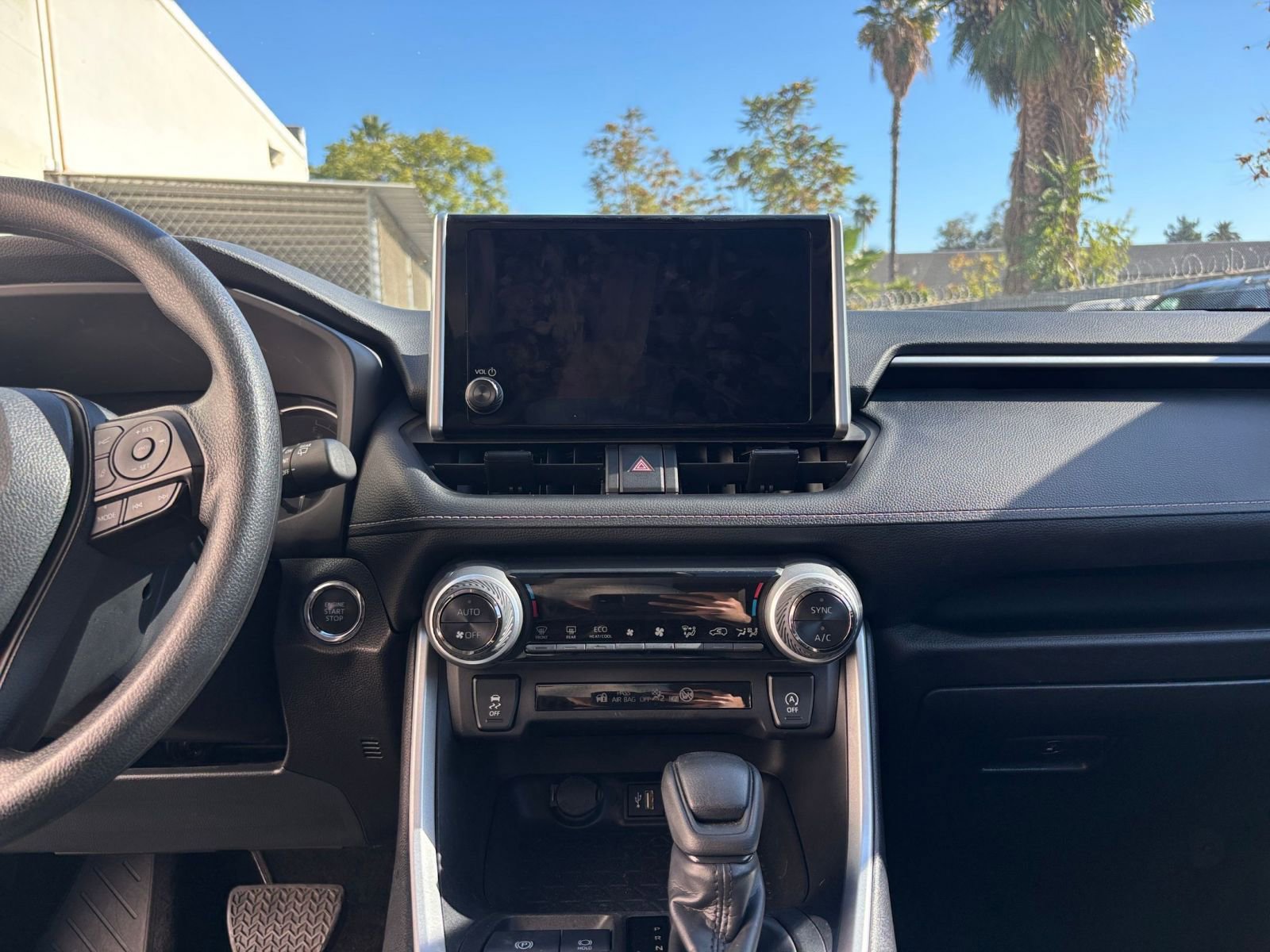 Thumbnail: 2025 Toyota RAV4 - 18