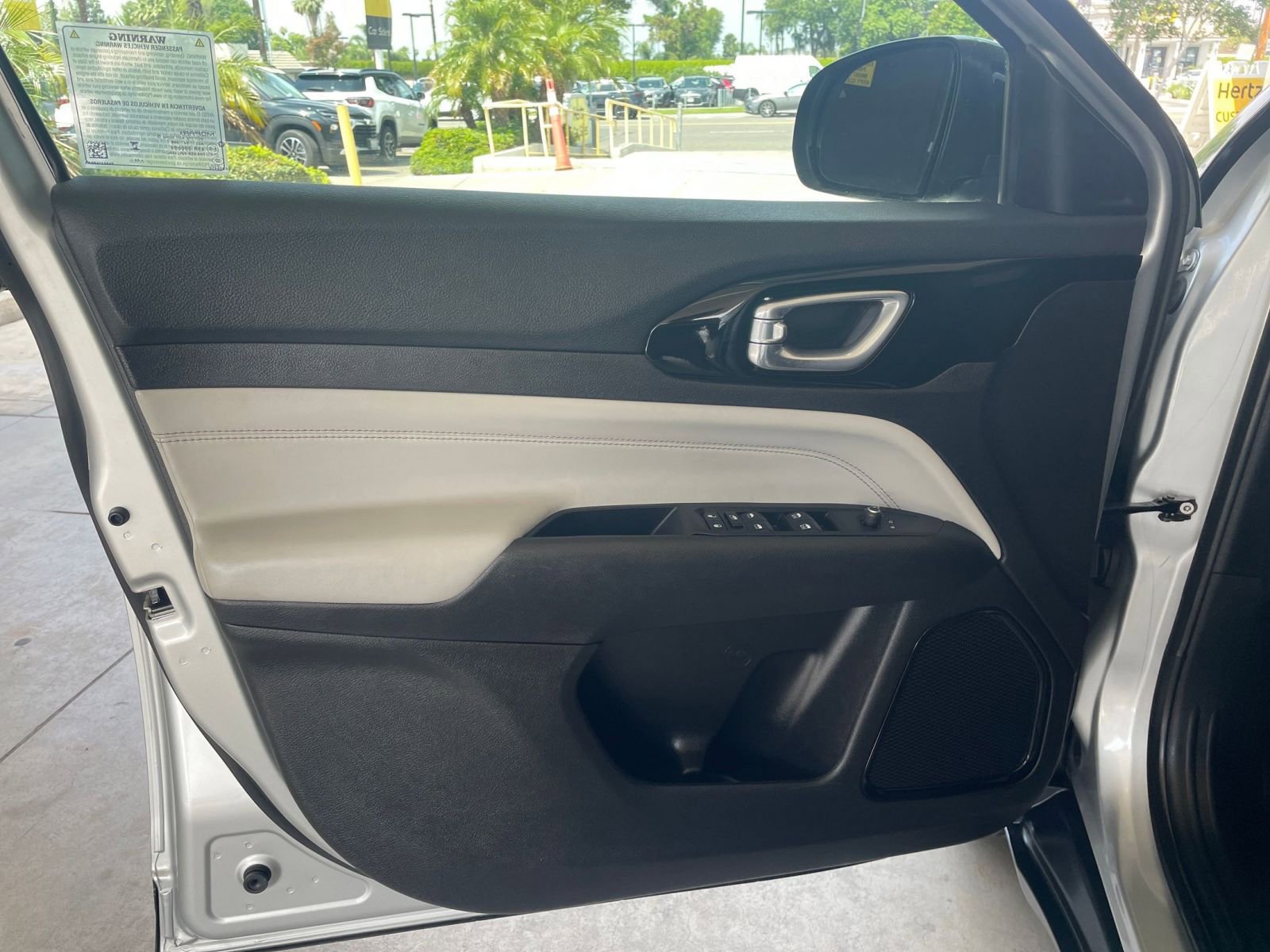 Thumbnail: 2025 Jeep Compass - 18