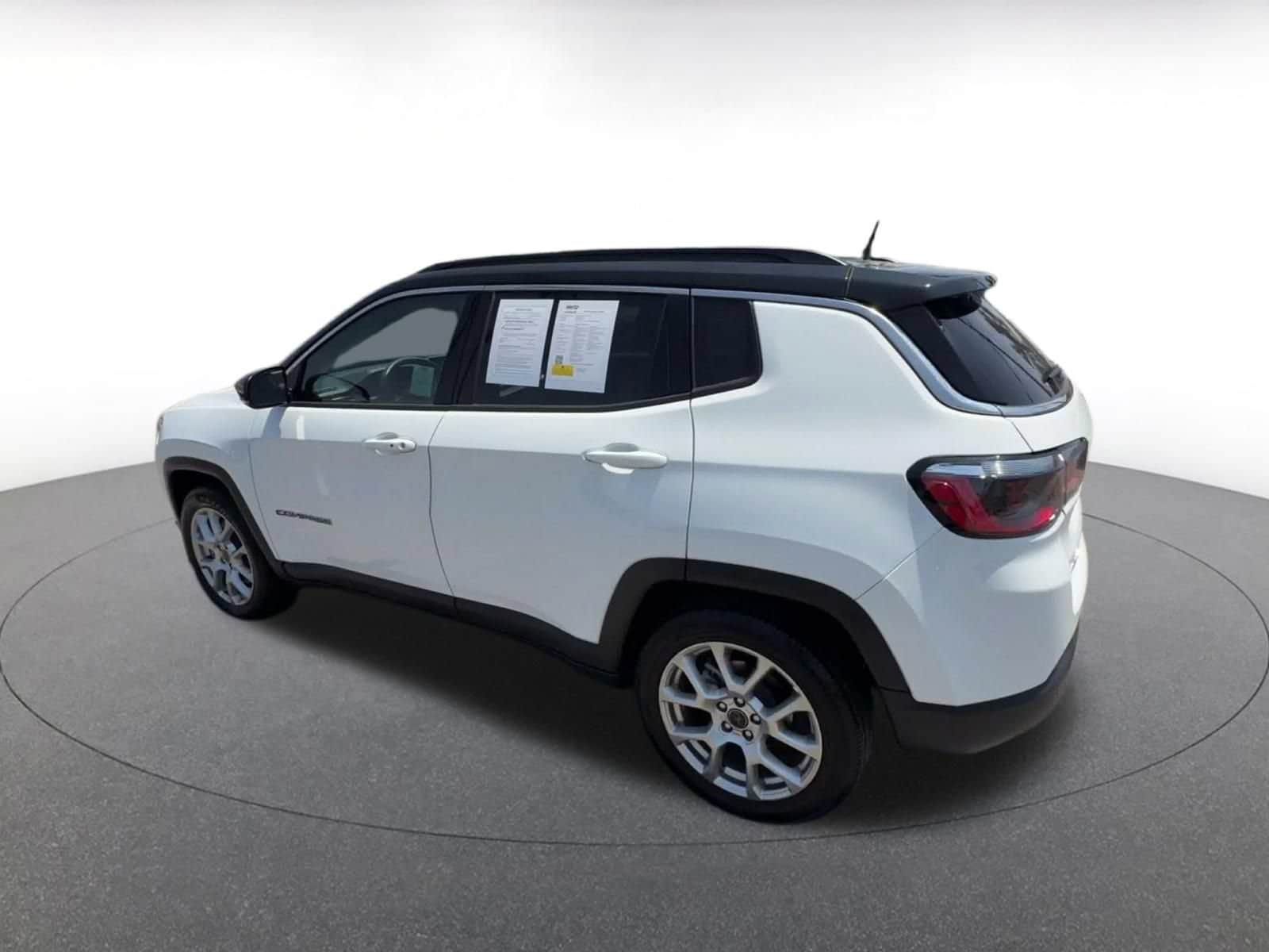 Thumbnail: 2025 Jeep Compass - 8