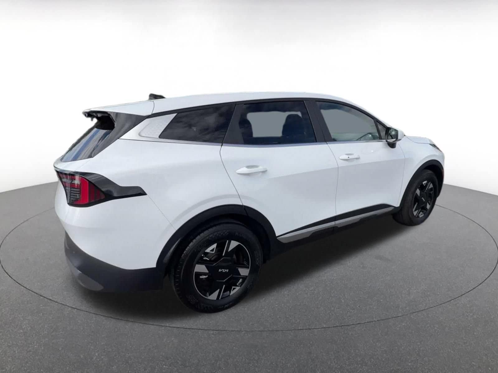 Thumbnail: 2026 Kia Sportage - 13