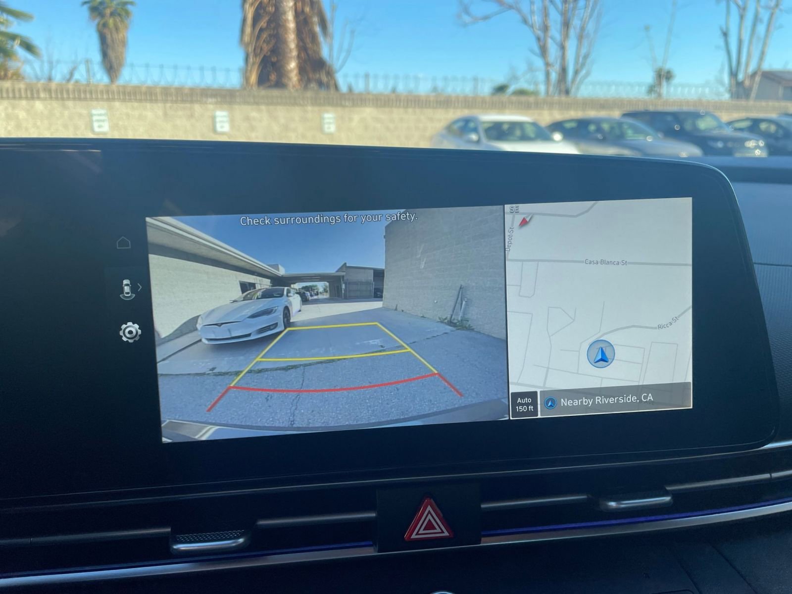 Thumbnail: 2025 Hyundai Elantra - 24