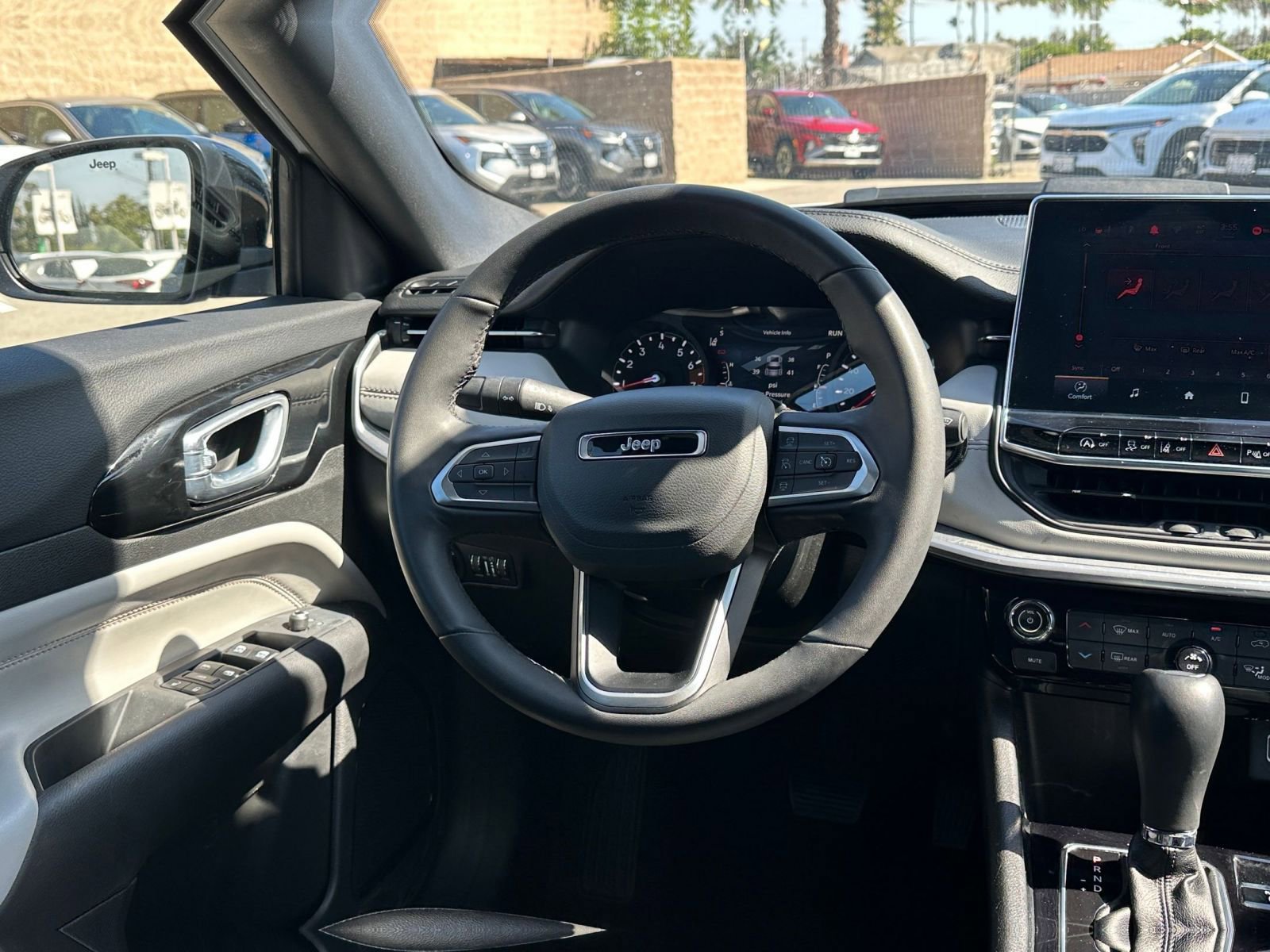 Thumbnail: 2025 Jeep Compass - 35