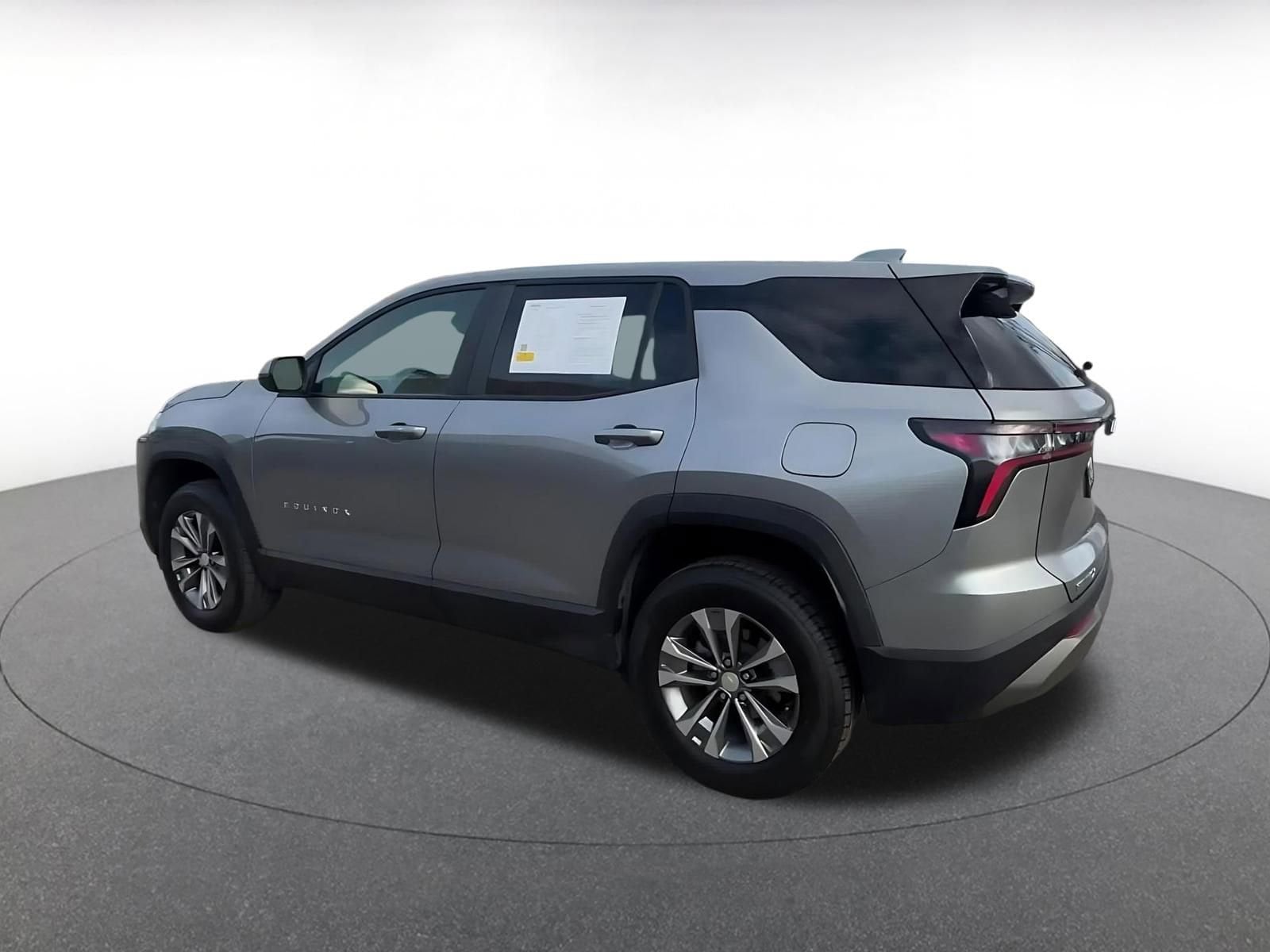 Thumbnail: 2025 Chevrolet Equinox - 10