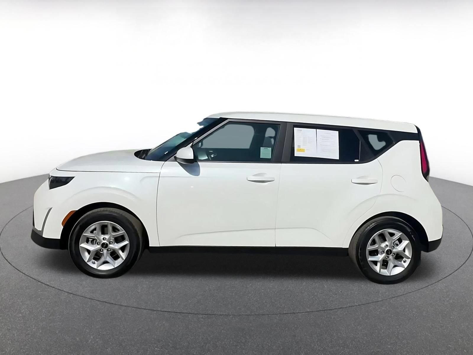 Thumbnail: 2025 Kia Soul - 9