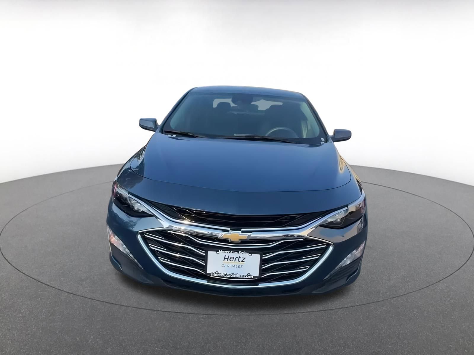 Thumbnail: 2024 Chevrolet Malibu - 4