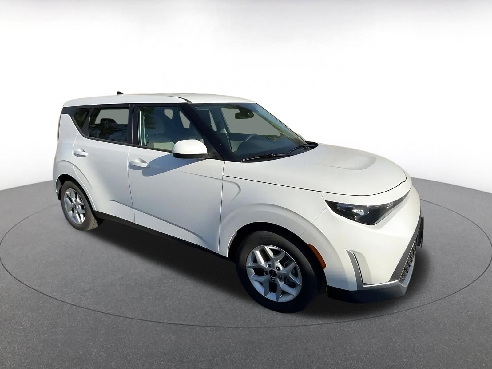 Thumbnail: 2025 Kia Soul - 2