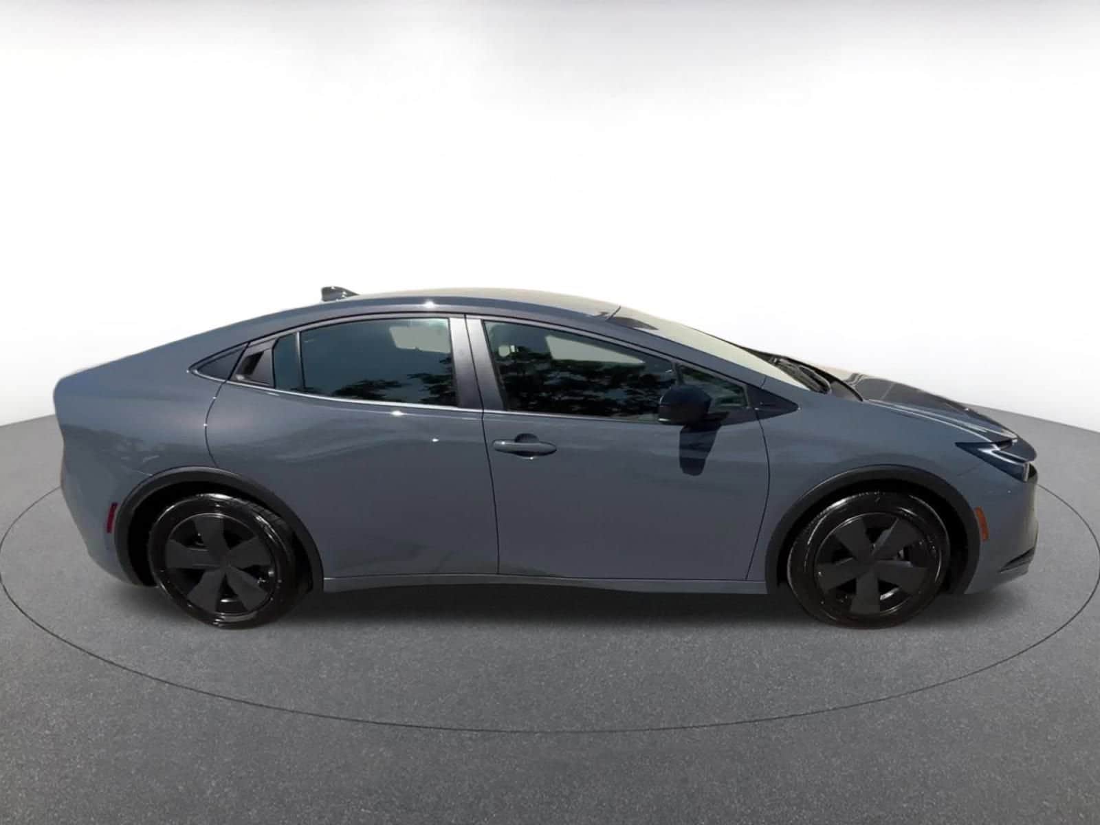 Thumbnail: 2025 Toyota Prius - 16