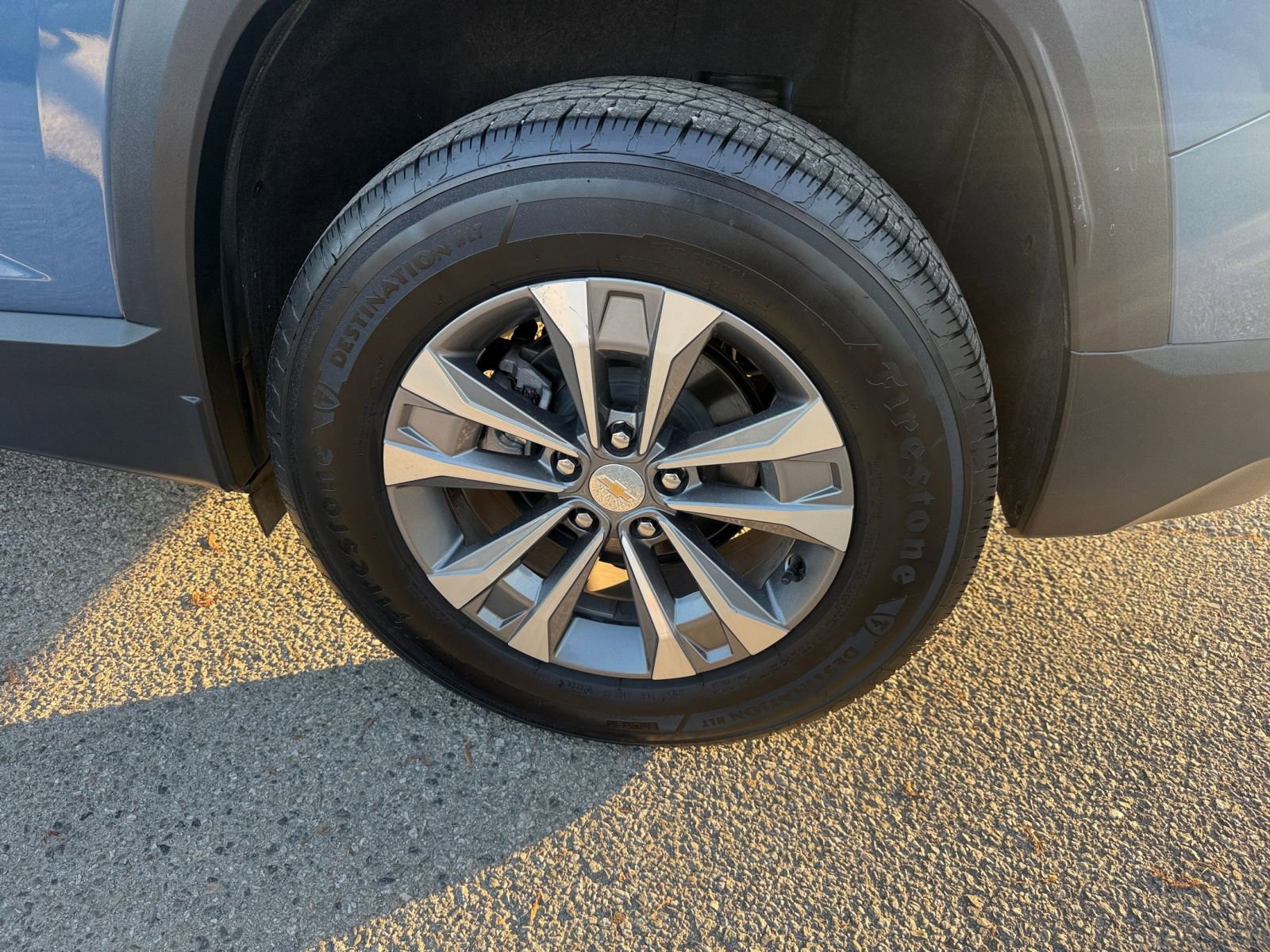 Thumbnail: 2025 Chevrolet Equinox - 25