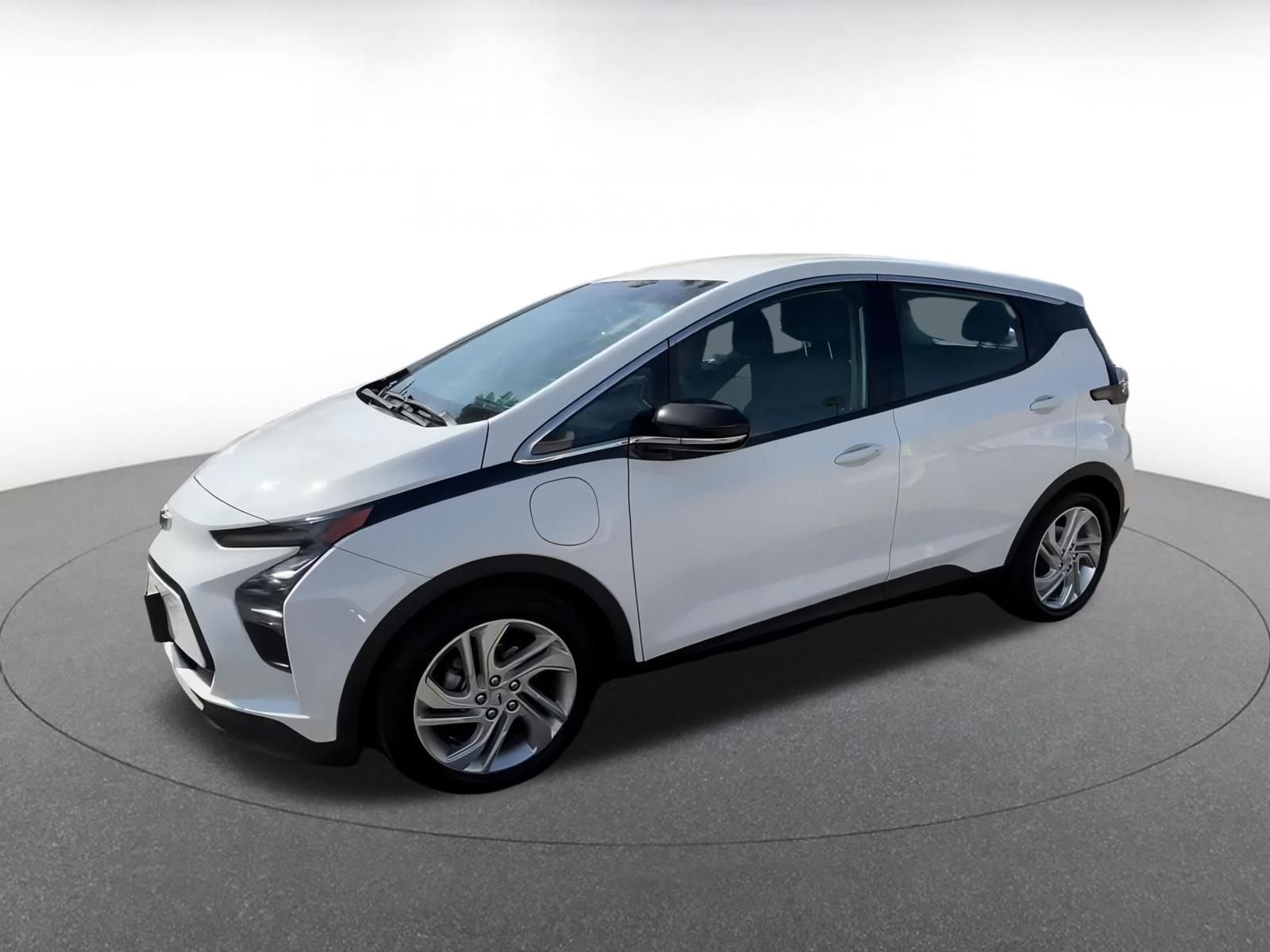 Thumbnail: 2023 Chevrolet Bolt EV - 8