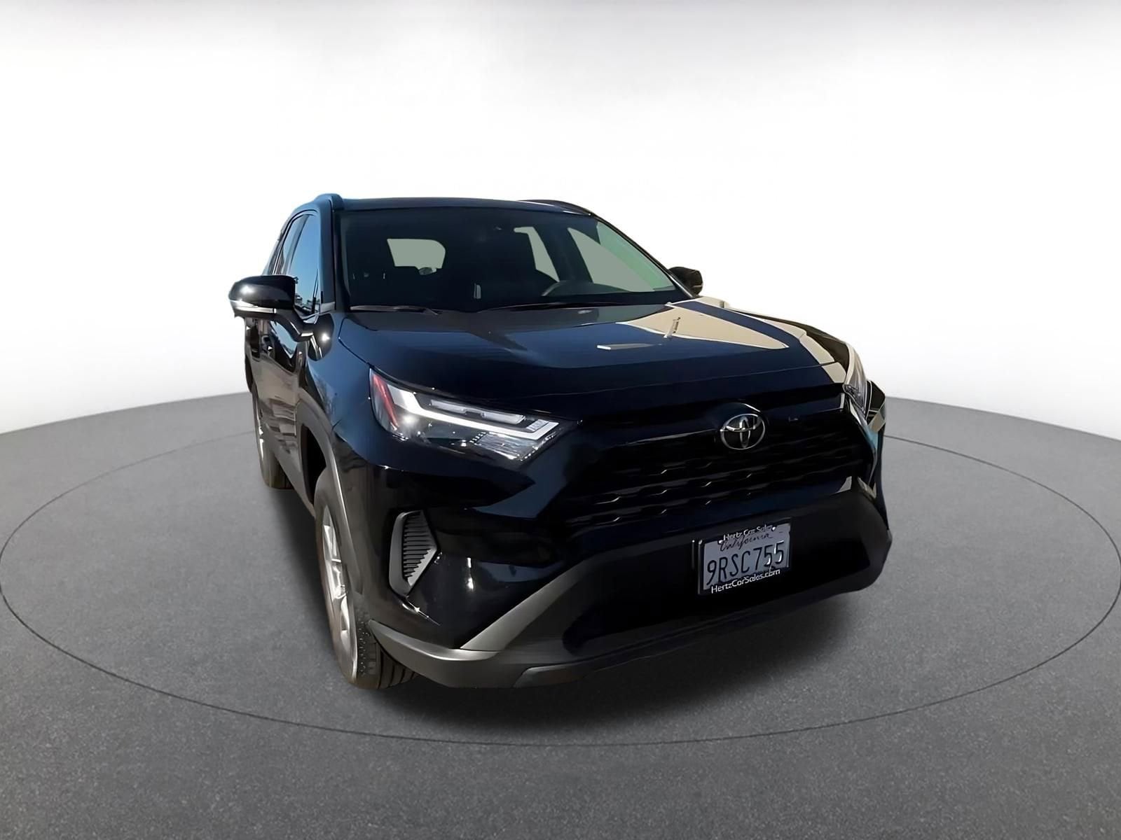 Thumbnail: 2025 Toyota RAV4 - 3
