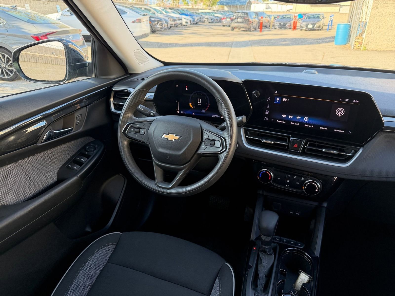 Thumbnail: 2025 Chevrolet TrailBlazer - 33