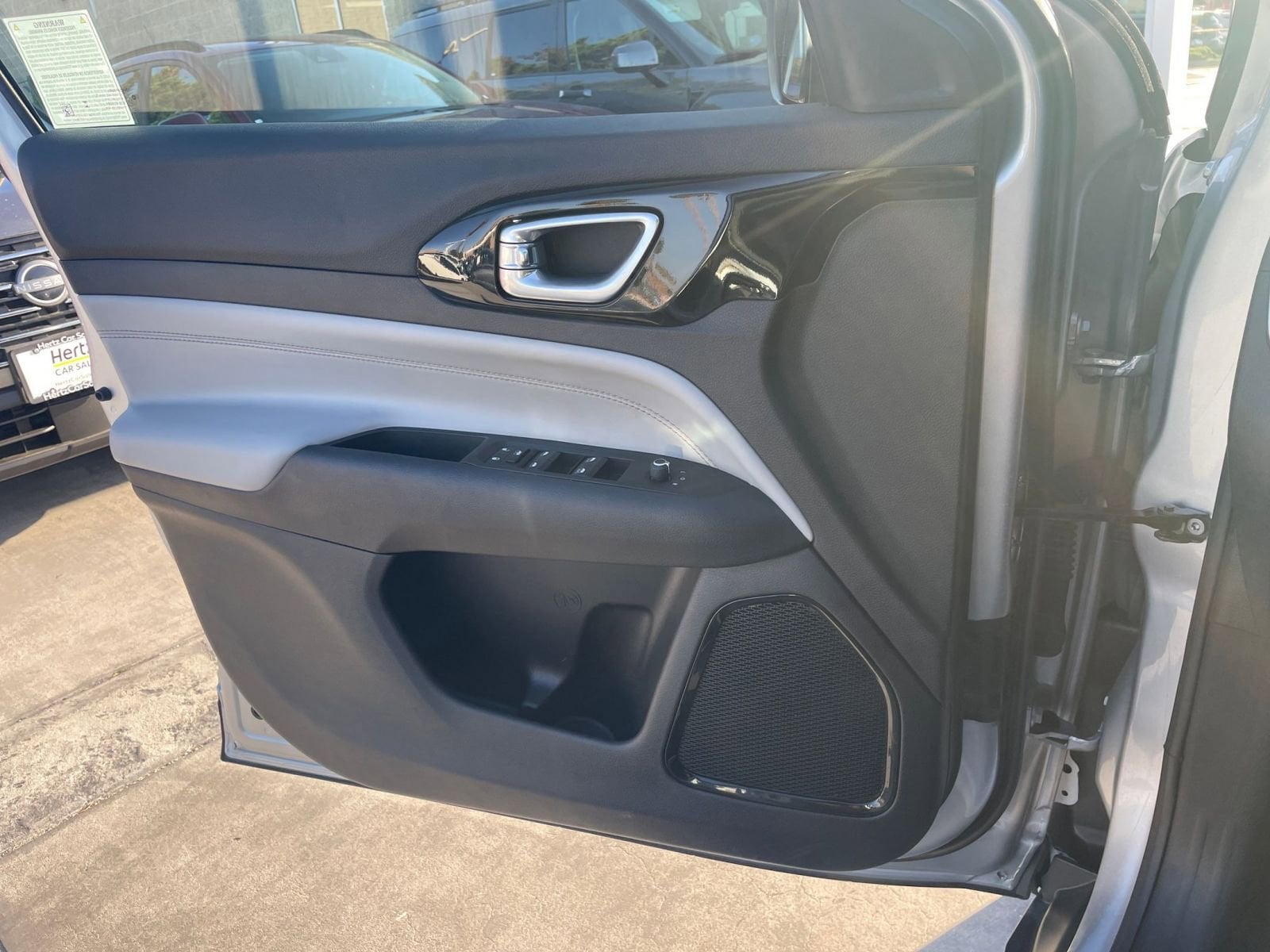 Thumbnail: 2025 Jeep Compass - 18