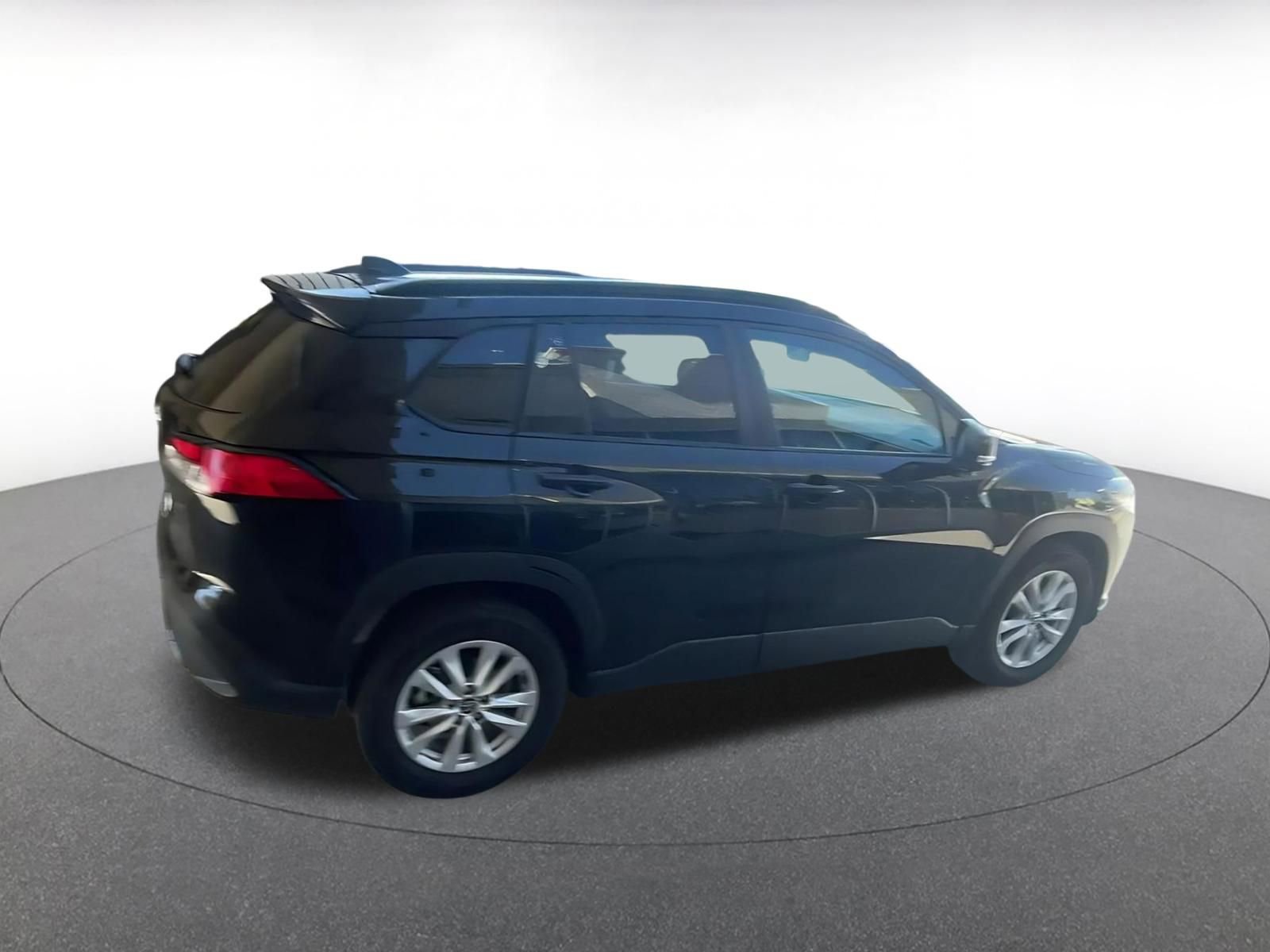 Thumbnail: 2025 Toyota Corolla Cross - 15