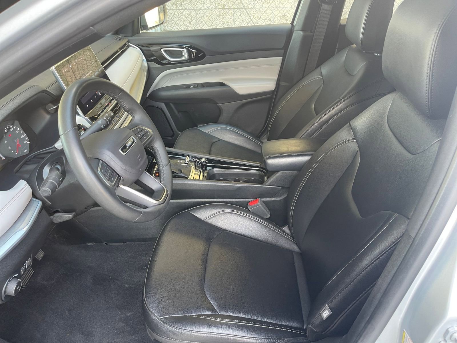 Thumbnail: 2025 Jeep Compass - 28