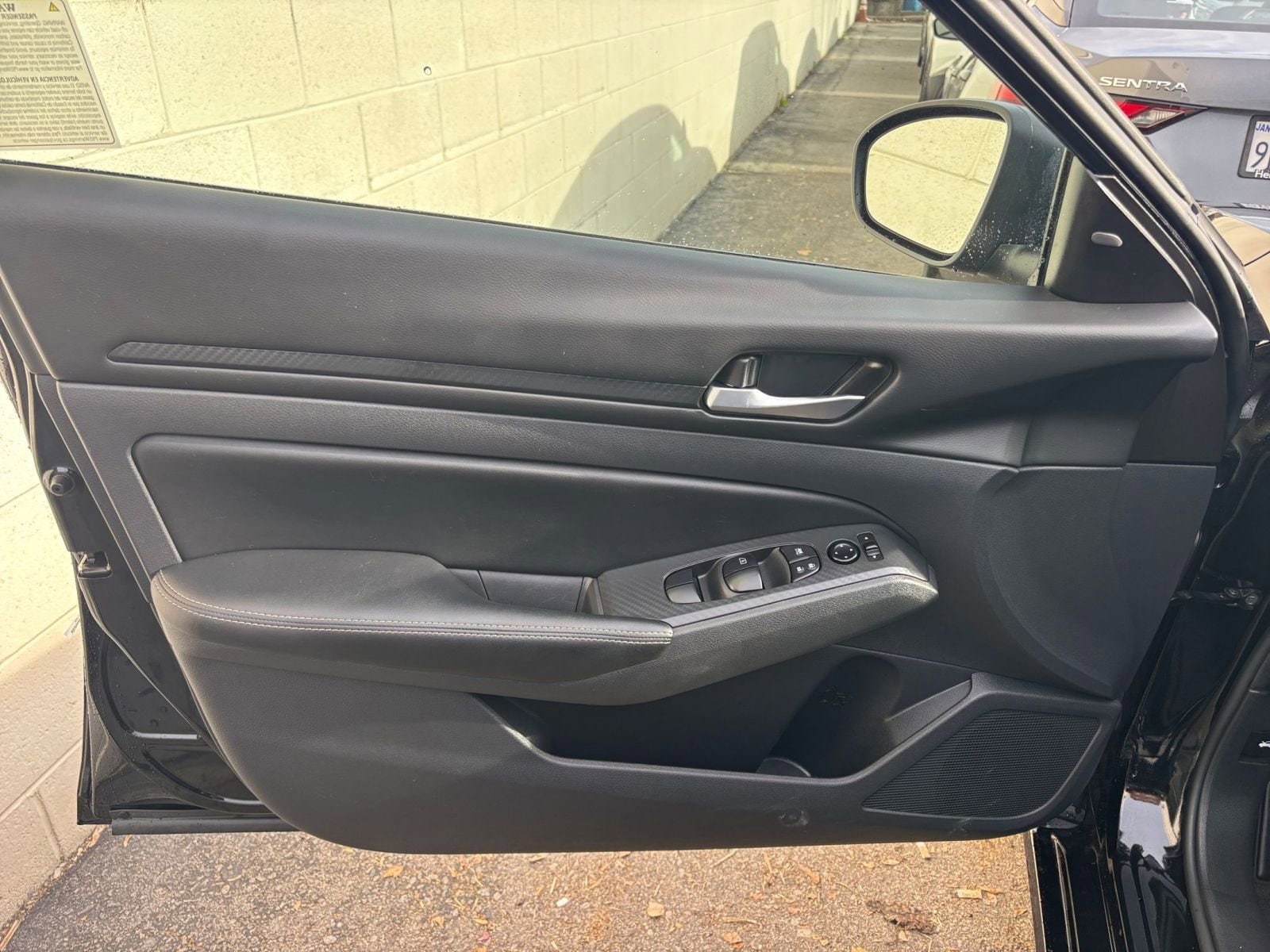 Thumbnail: 2025 Nissan Altima - 20