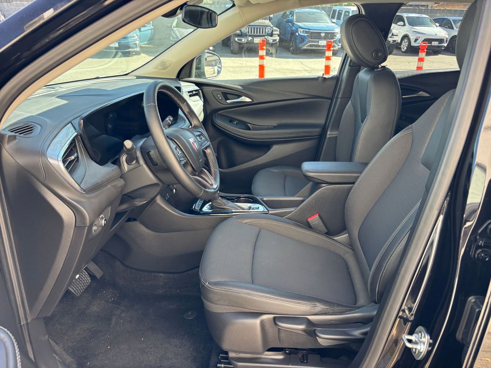 Thumbnail: 2025 Buick Encore GX - 27