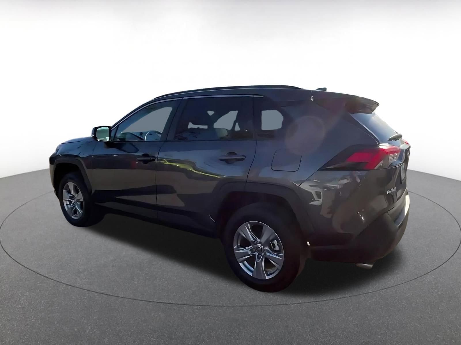 Thumbnail: 2025 Toyota RAV4 - 10