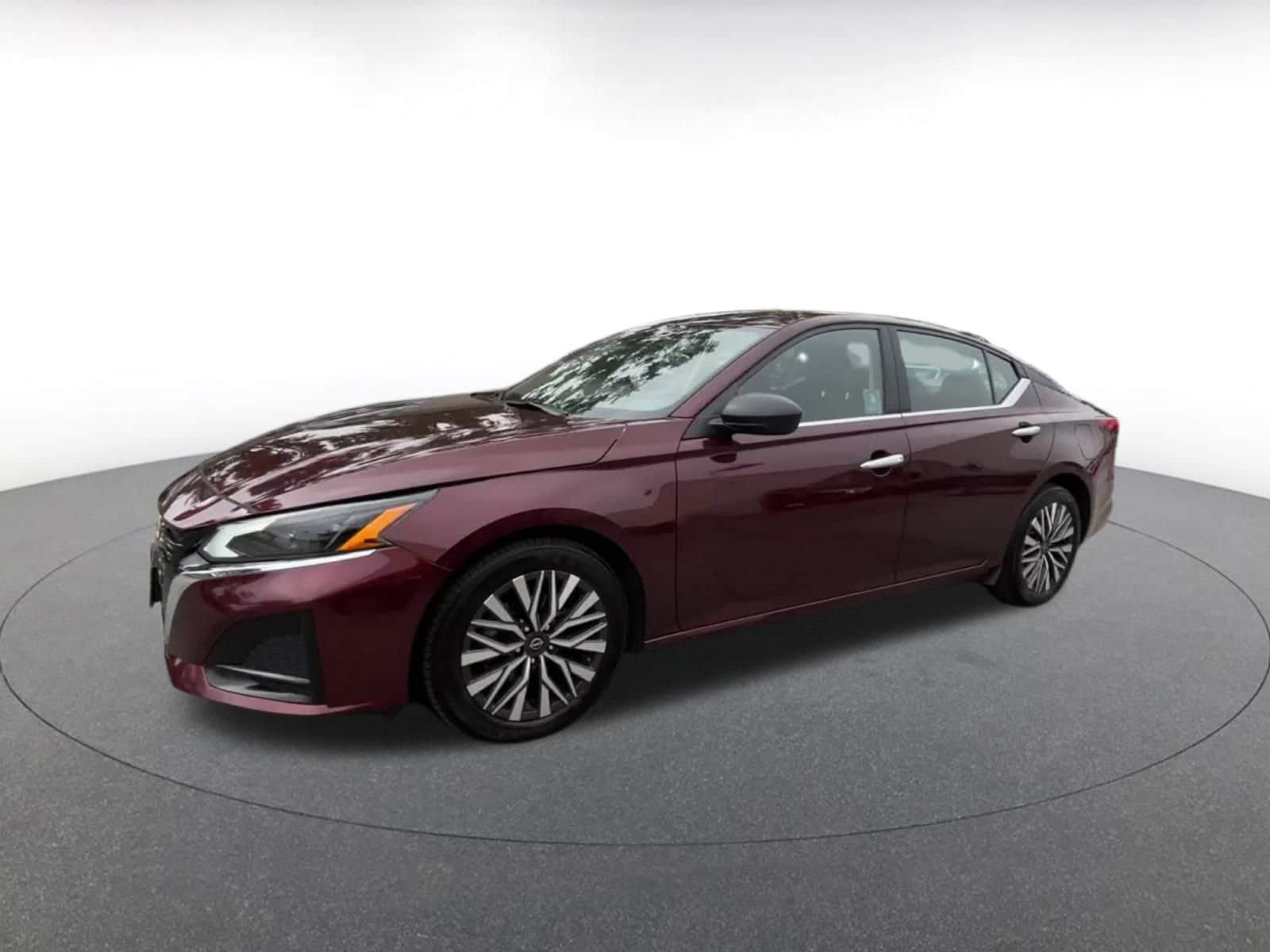 Thumbnail: 2024 Nissan Altima - 8