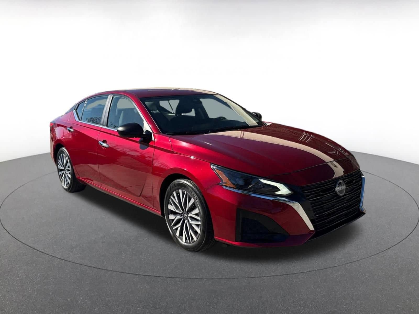 Thumbnail: 2025 Nissan Altima - 1