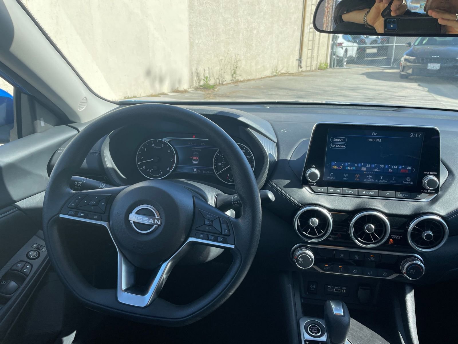 Thumbnail: 2025 Nissan Sentra - 32