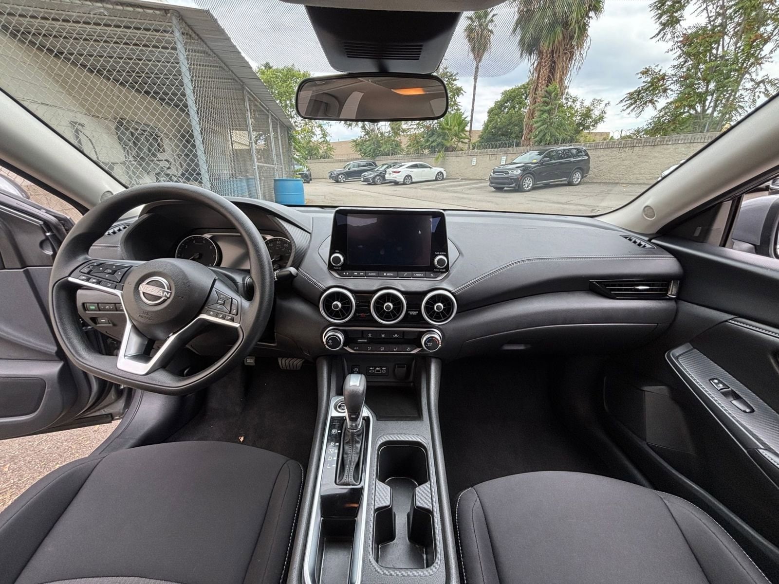 Thumbnail: 2025 Nissan Sentra - 33