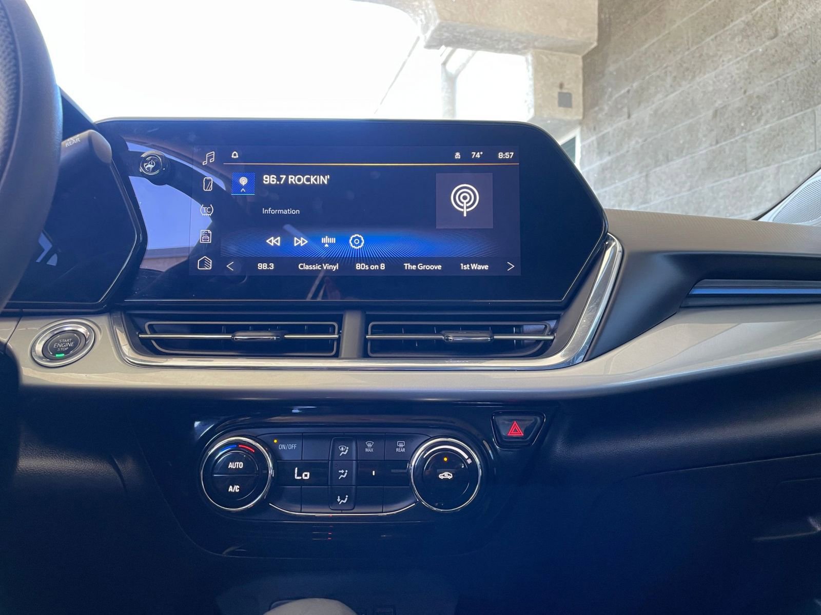 Thumbnail: 2025 Chevrolet Trax - 20