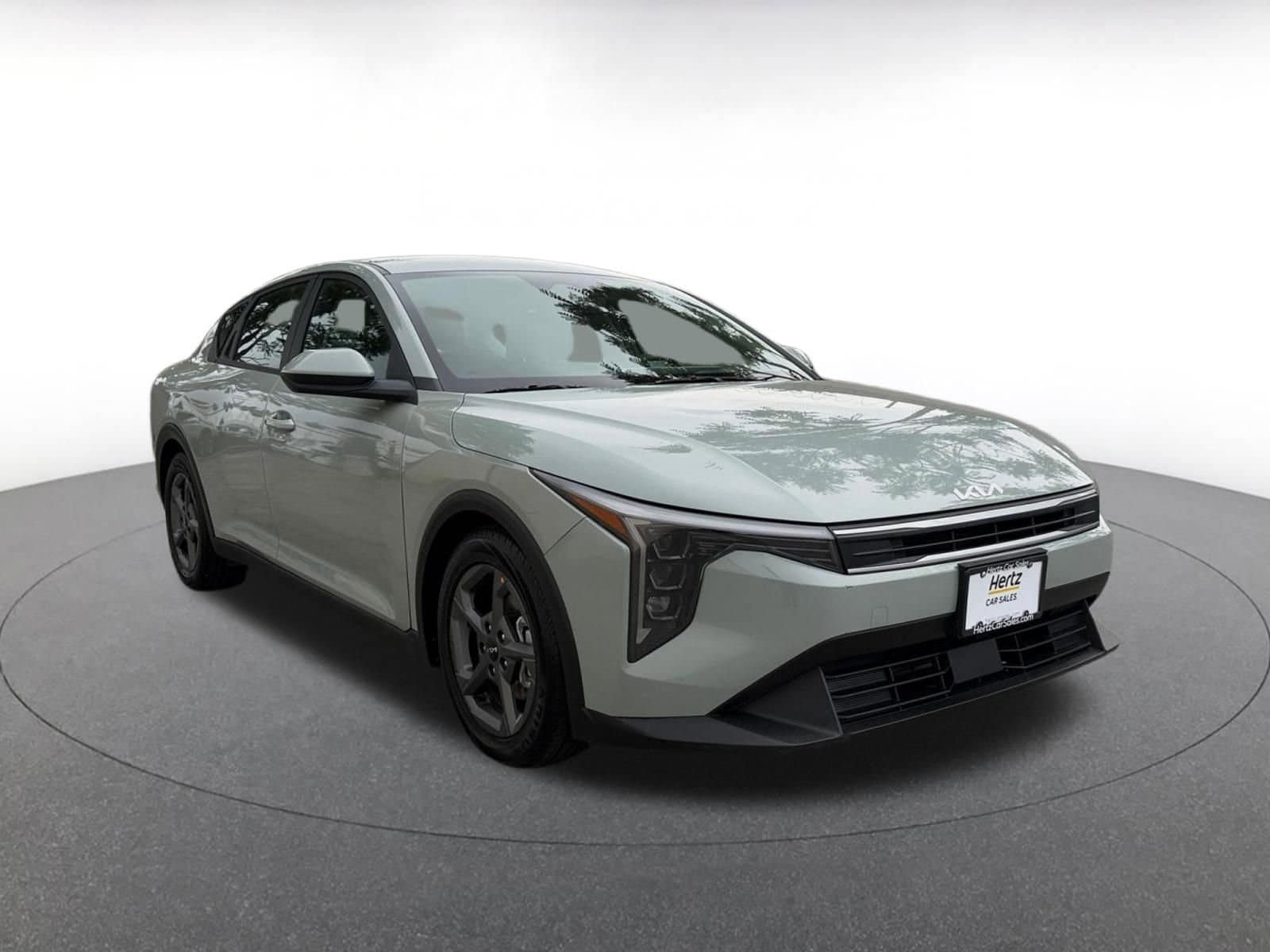 Thumbnail: 2025 Kia K4 - 1