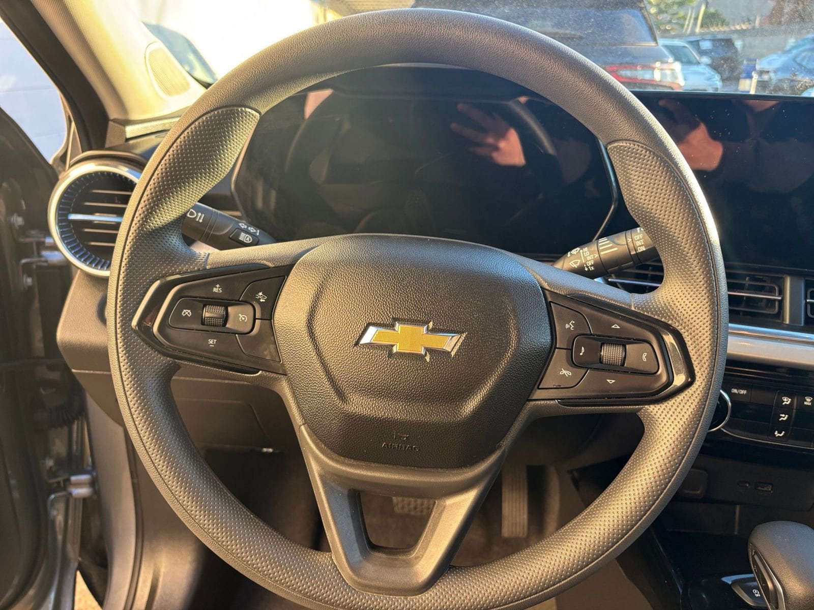 Thumbnail: 2025 Chevrolet Trax - 28